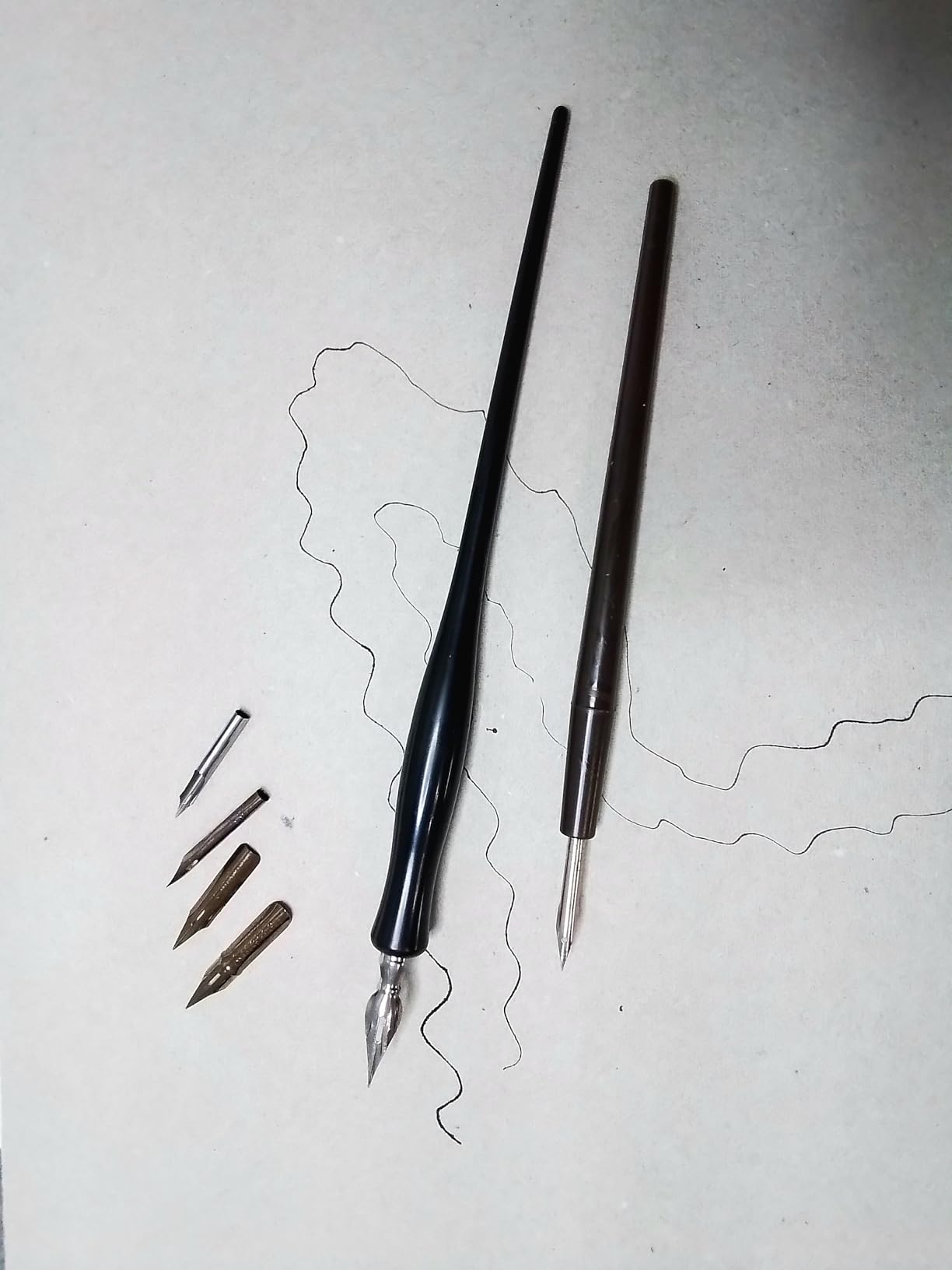 Speedball Sketching Set with Penholders and Pens, Set of 8 (SB2964), Black customer photo 1