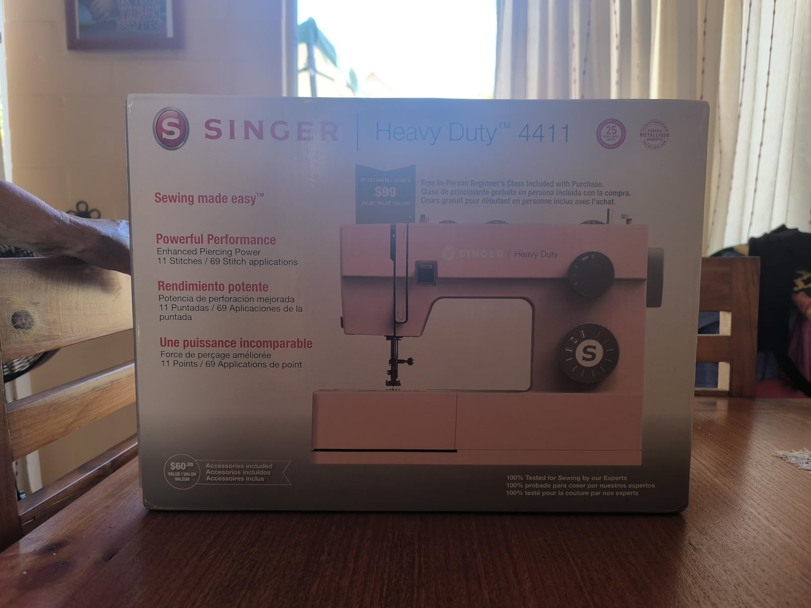 SINGER Heavy Duty 4411 High Speed Sewing Machine + Accessories | 11 Built-In Stitches | 50% More Power, 1100 Stitches/Min | Metal Frame customer photo 1