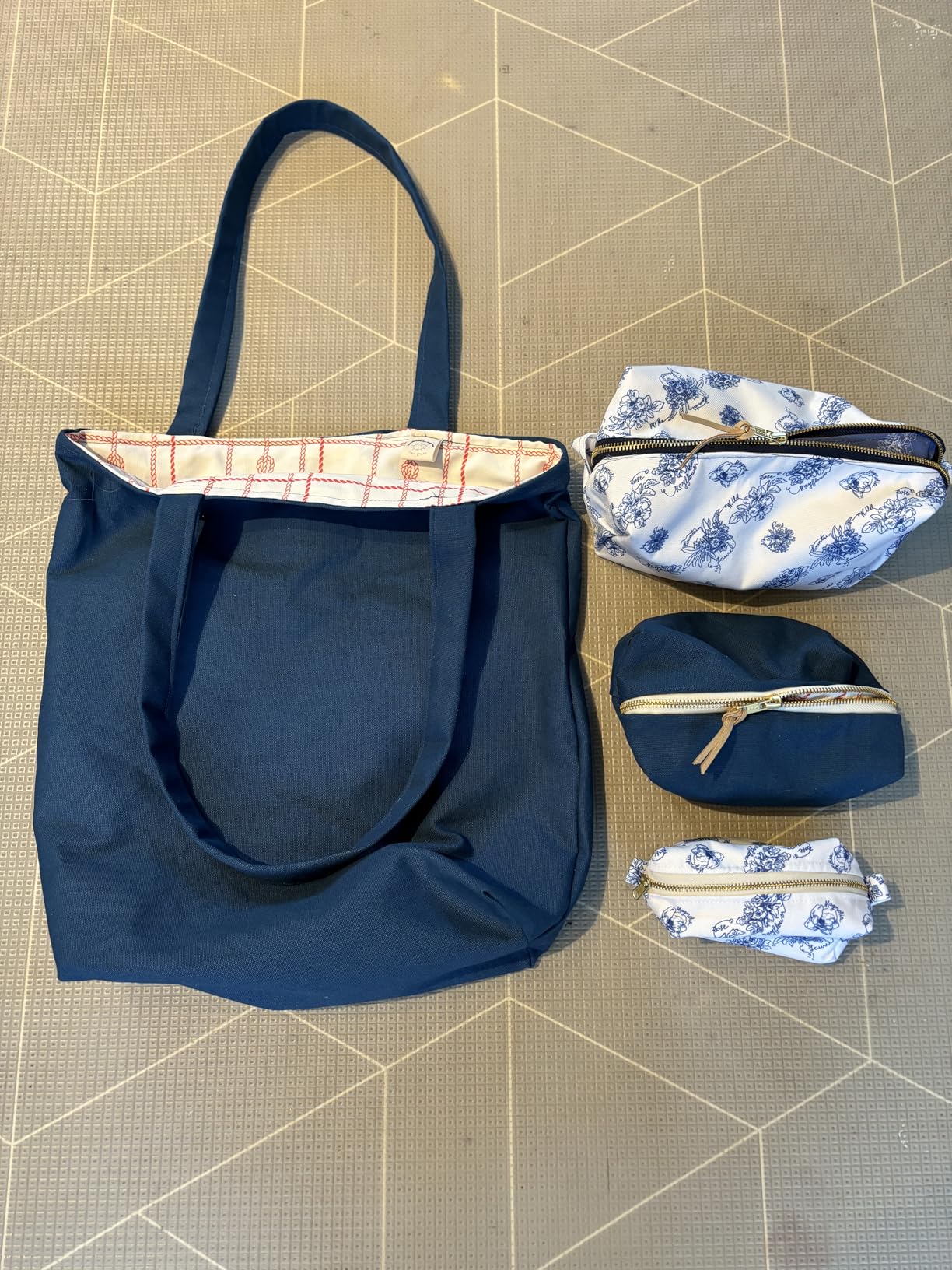 Brother Sewing Machine, XM2701, Lightweight Machine with 27 Stitches, 6 Included Sewing Feet customer photo 2