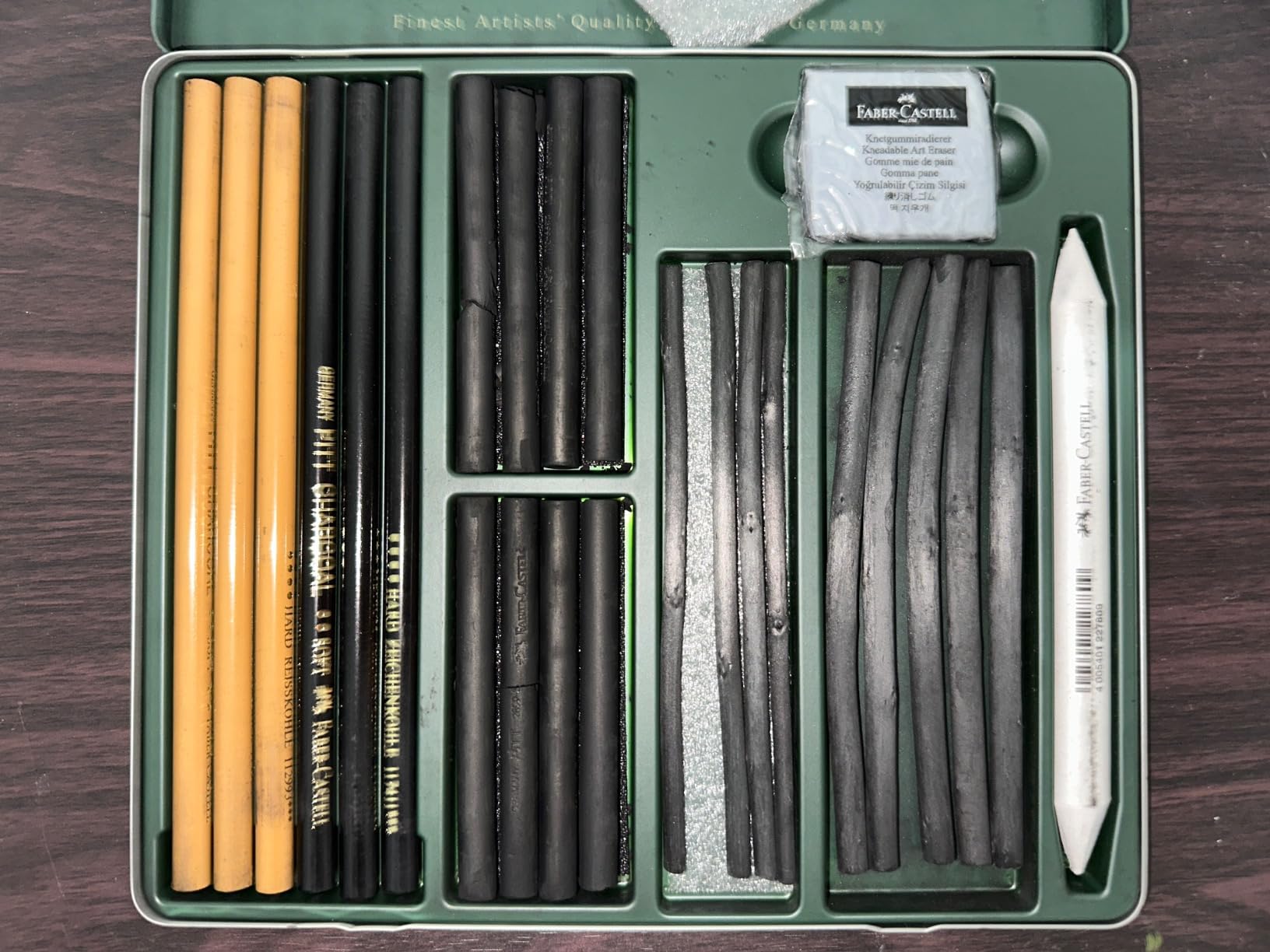 Faber-Castel 24 Piece Pitt Charcoal Set | Drawing charcoal with accessories for sketches, portraits and expressive drawings customer photo 2