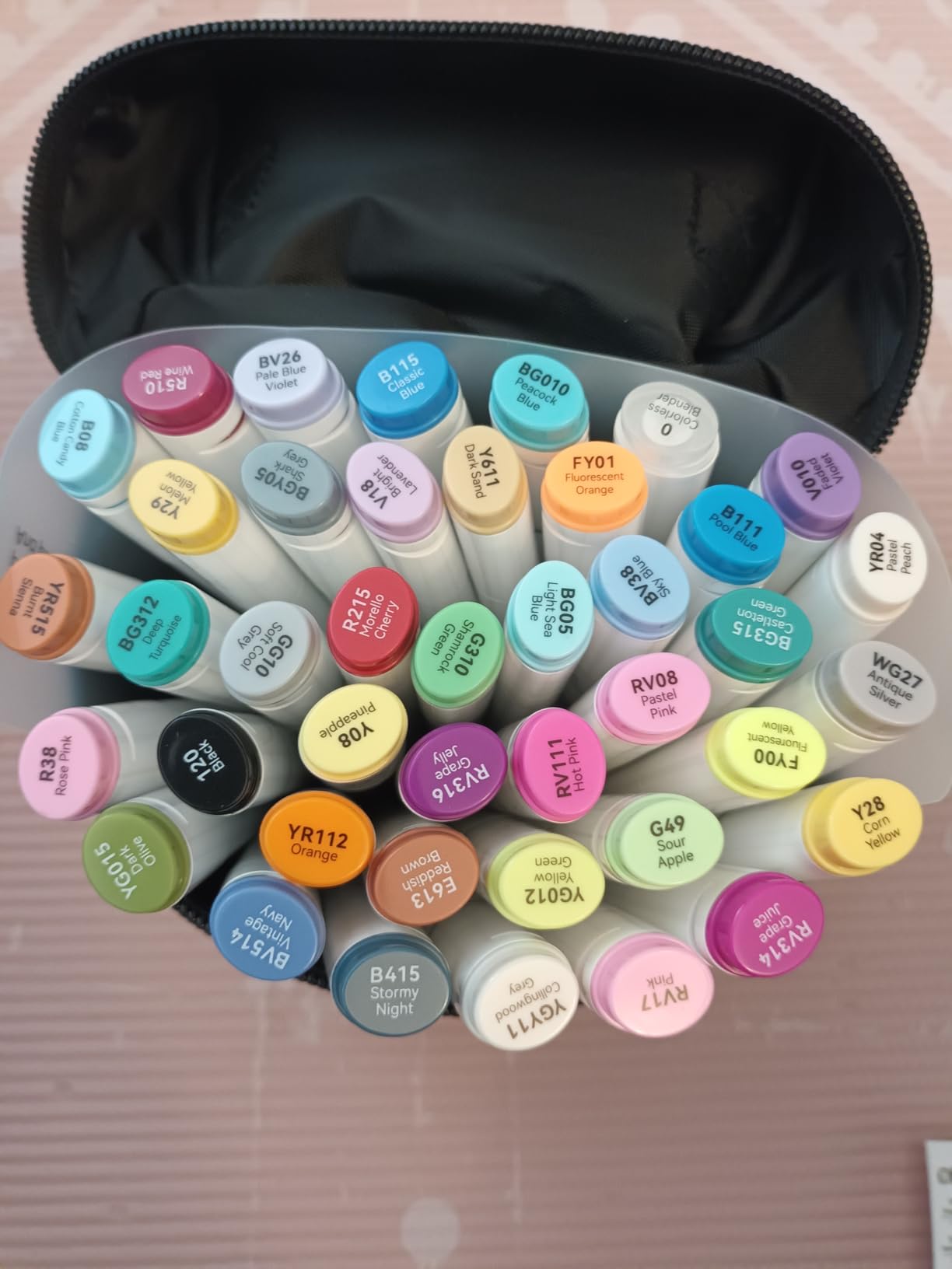 Ohuhu Alcohol Markers - 40 Colors - Chisel and Fine Dual Tips - Oahu of Ohuhu Markers - Refillable - AP Certificated customer photo 2