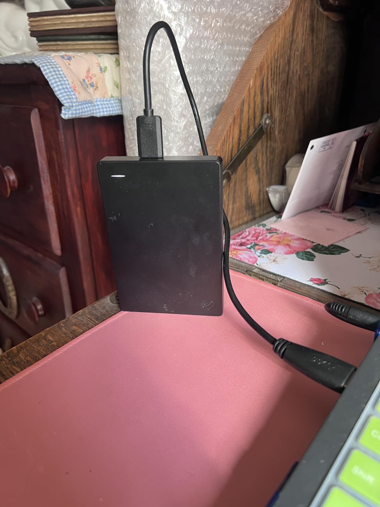 Seagate Portable 2TB External Hard Drive HDD - USB 3.0 for PC, Mac, PlayStation, & Xbox -1-Year Rescue Service (STGX2000400) | Everyday HDD storage. Plug-and-play backup. Windows & macOS. Adobe CC trial included. 1-Year Warranty customer photo 1