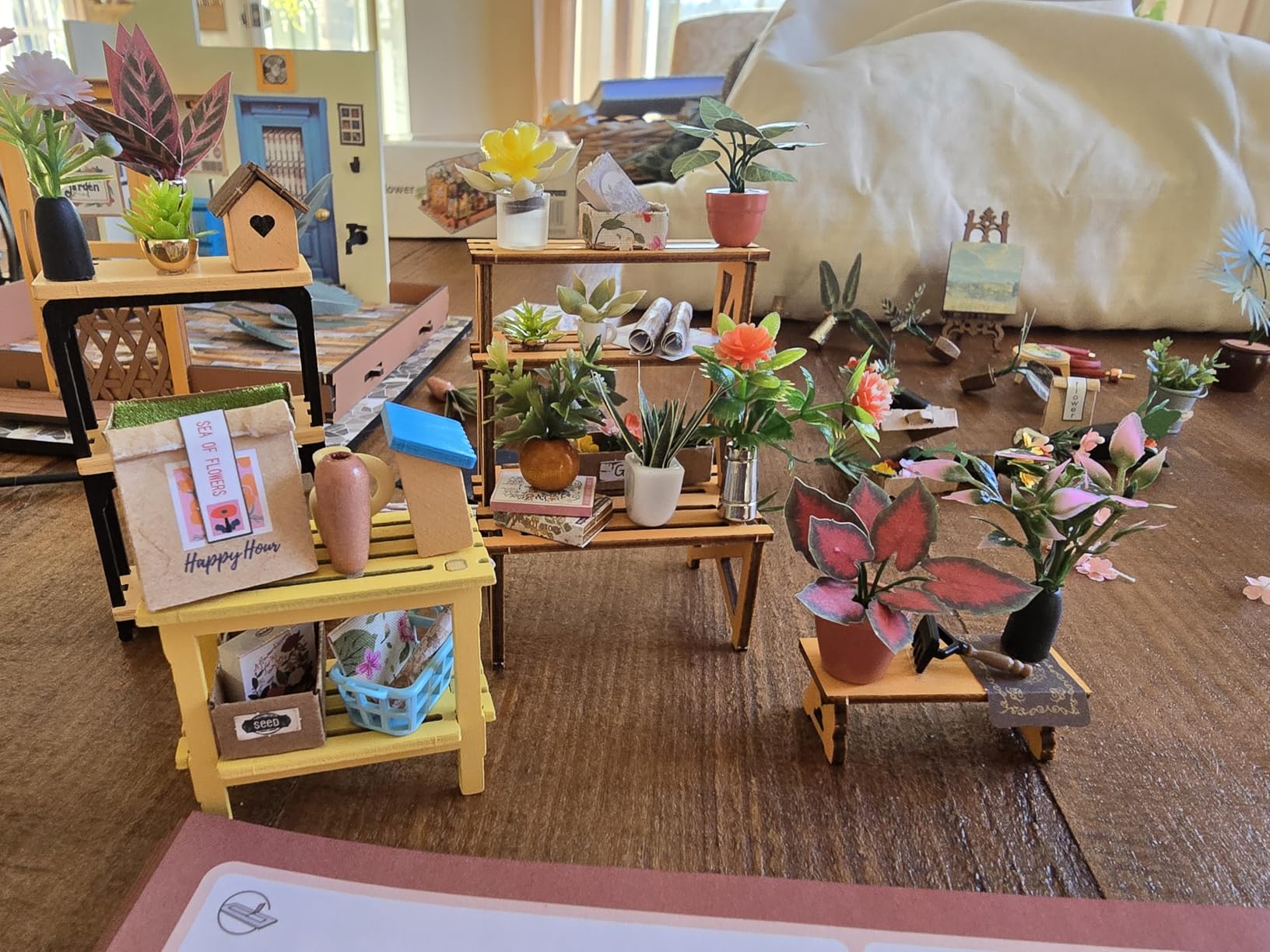 Rolife DIY Miniature Greenhouse Kit, Tiny/Mini House Making Kit with Furniture for Adults, Furniture, Halloween/Christmas Decorations, Gifts for Family and Friends (Cathy's Greenhouse) customer photo 2