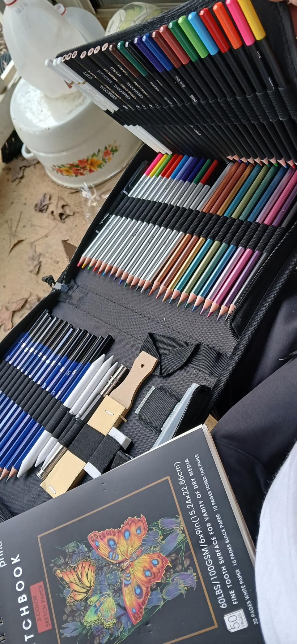 Prina 76 Pack Drawing Set Sketching Kit, Pro Art Supplies with 3-Color Sketchbook, Include Tutorial, Colored, Graphite, Charcoal, Watercolor & Metallic Pencil, for Artists Adults Teens Beginner customer photo 1