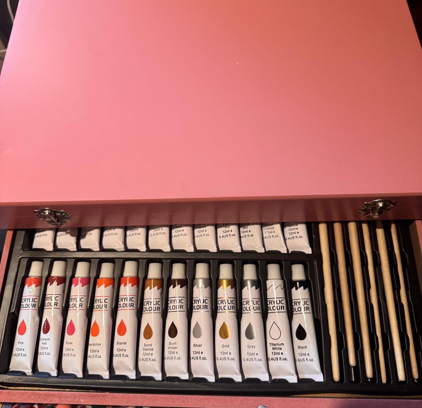 TMOL Art Supplies, 175-Pack Deluxe Art Set Drawing Painting Kit with 2 Drawing Pads, Acrylic Paints, Colored Pencils, Crayons, Art Kit in Wooden Case, Gift for Artist, Adults, Teens and Kids customer photo 1