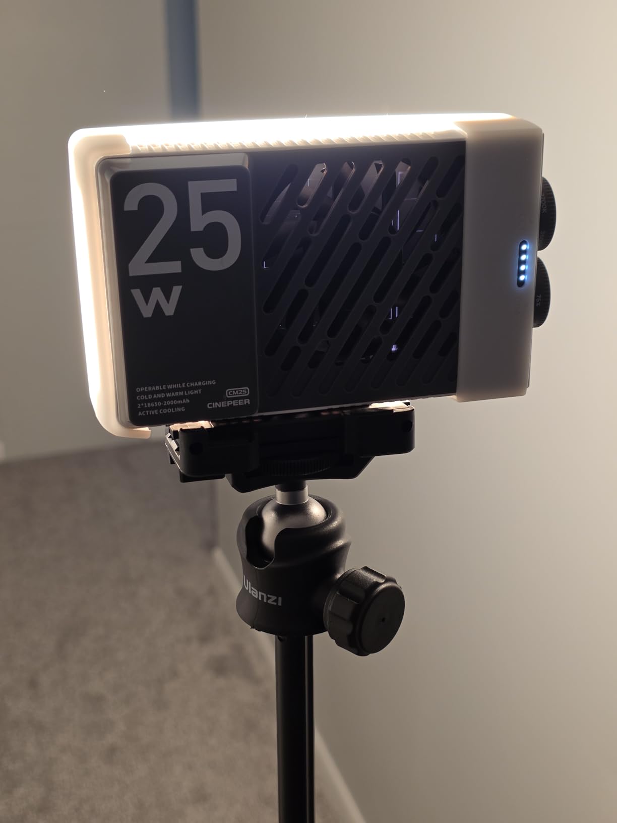 ULANZI MT-44 Extendable Phone Tripod, 59