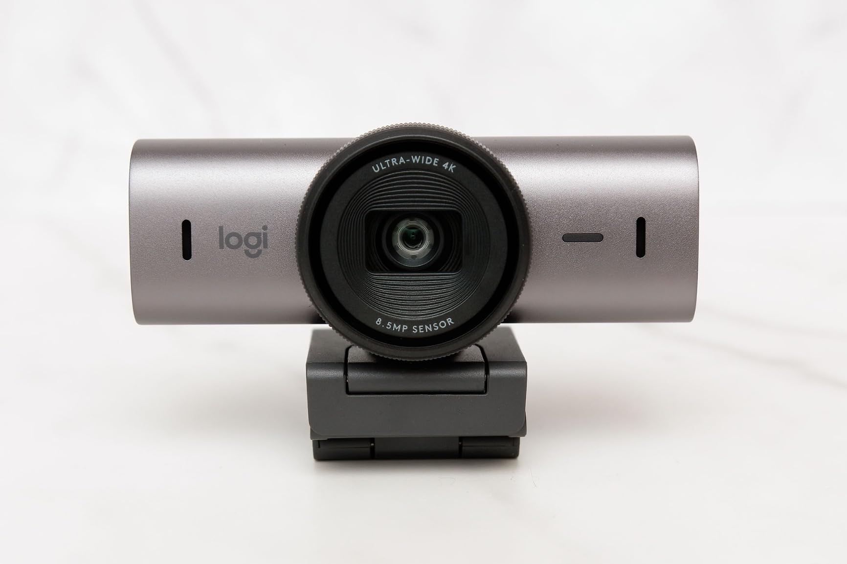 Logitech MX Brio Ultra HD 4K Webcam Collaboration and Streaming - Graphite | Ideal for collaboration and streaming, Show Mode, works with Microsoft Teams, Zoom, Google Meet, Nintendo Switch 2 customer photo 1