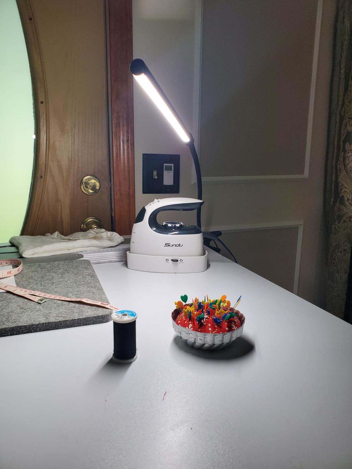 OttLite LED Clip-On Easel Lamp, Black - ClearSun LEDs Reduce Eyestrain - 12.6
