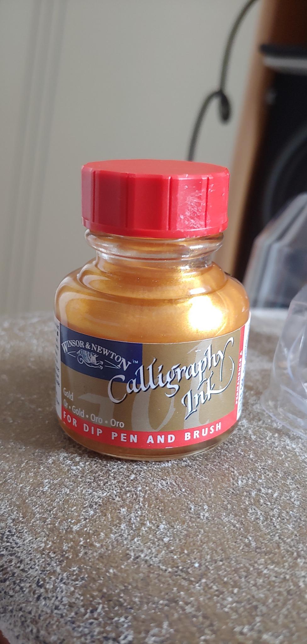 Winsor & Newton Calligraphy 6-Jar Ink Set, 30ml customer photo 1