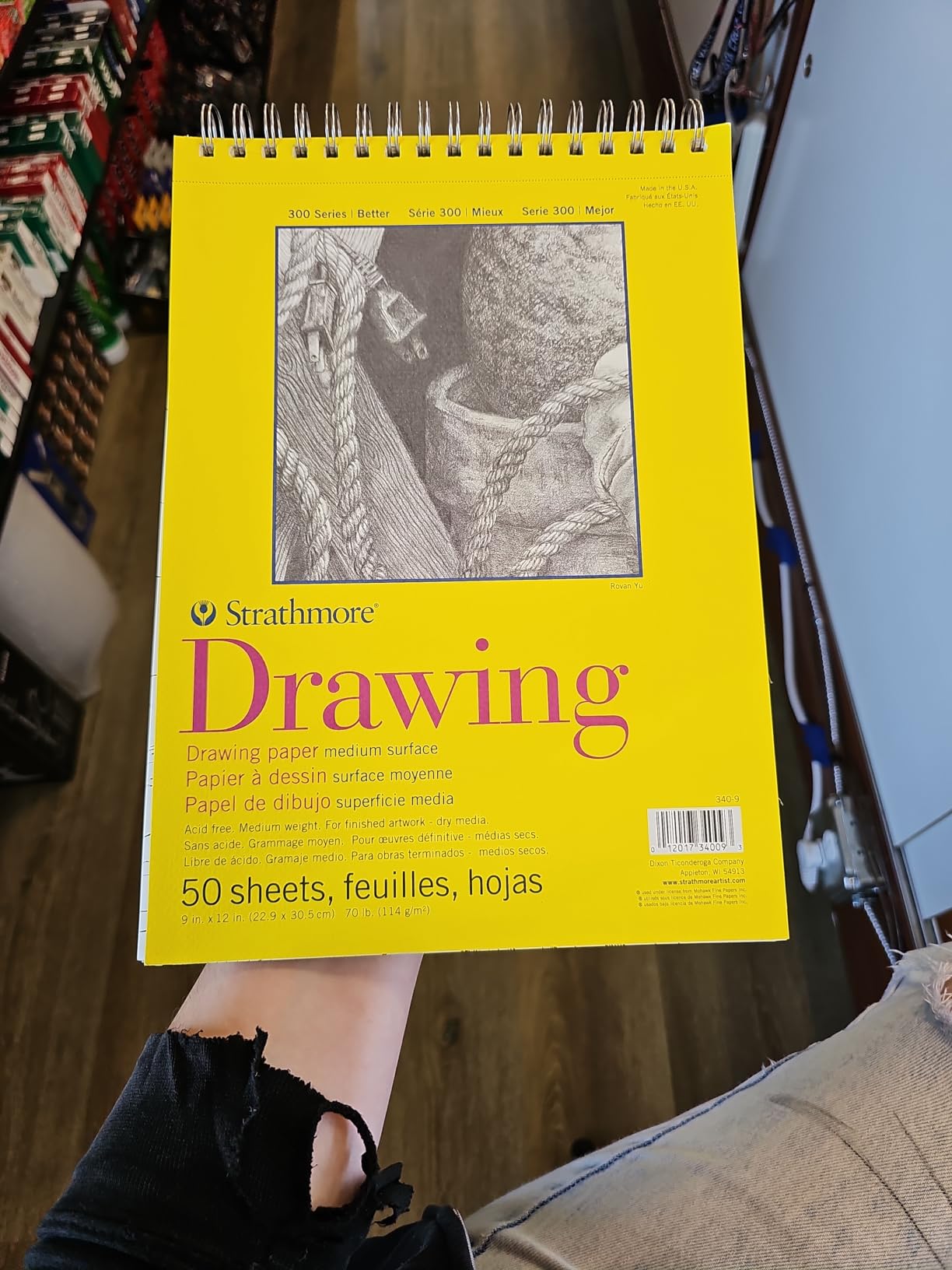 Strathmore 300 Series Drawing Paper Pad, Top Wire Bound, 11x14 inches, 50 Sheets (70lb/114g) - Charcoal, Colored Pencil, Ink, Pastel, Marker customer photo 1