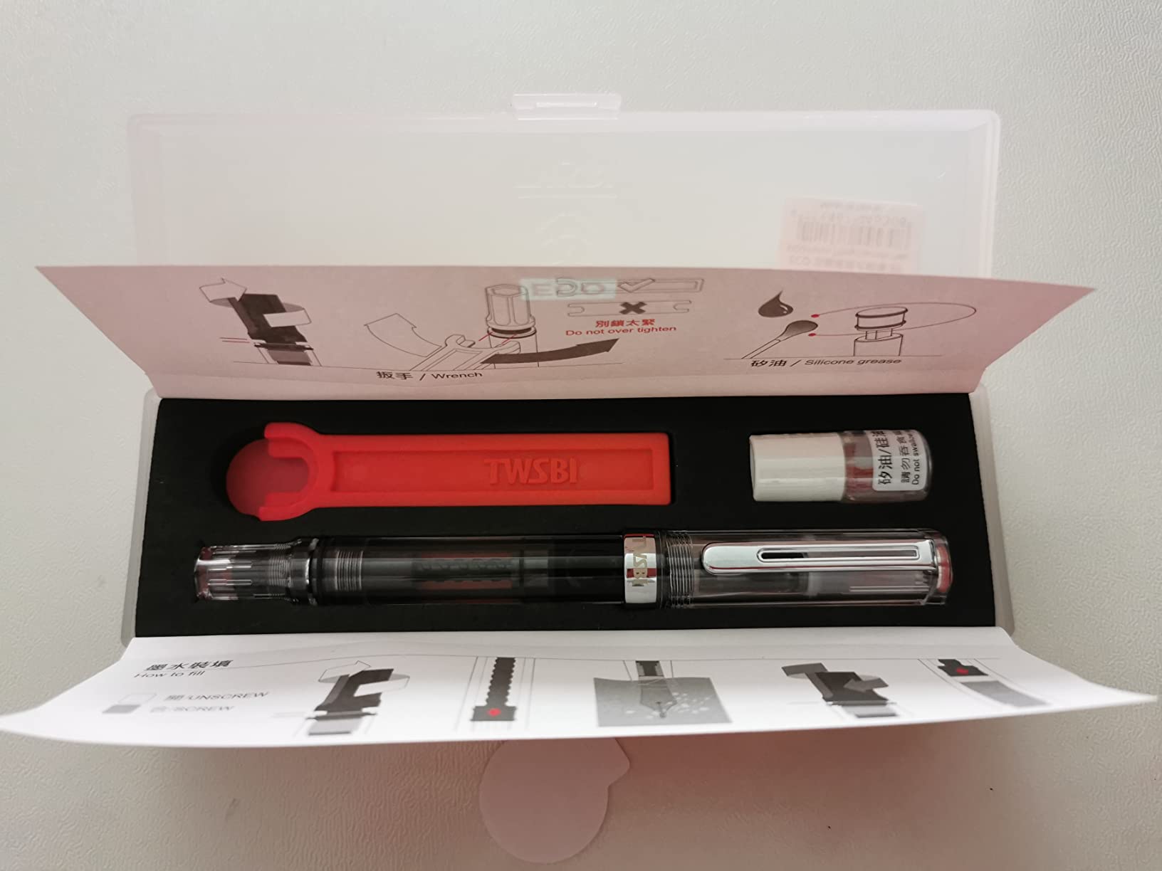 TWSBI ECO Fountain Pen Clear, Extra Fine Nib customer photo 2
