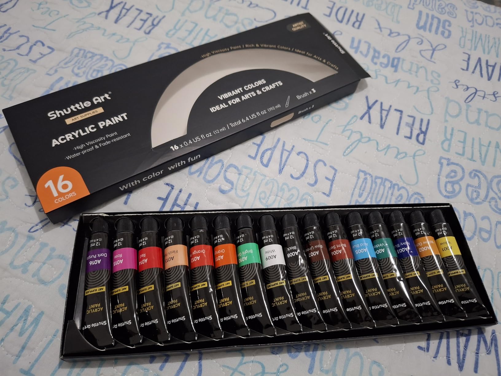 Shuttle Art Acrylic Paint Set, 16 x12ml Tubes Artist Quality Non Toxic Rich Pigments Colors Great for Kids Adults Professional Painting on Canvas Wood Clay Fabric Ceramic Crafts customer photo 2