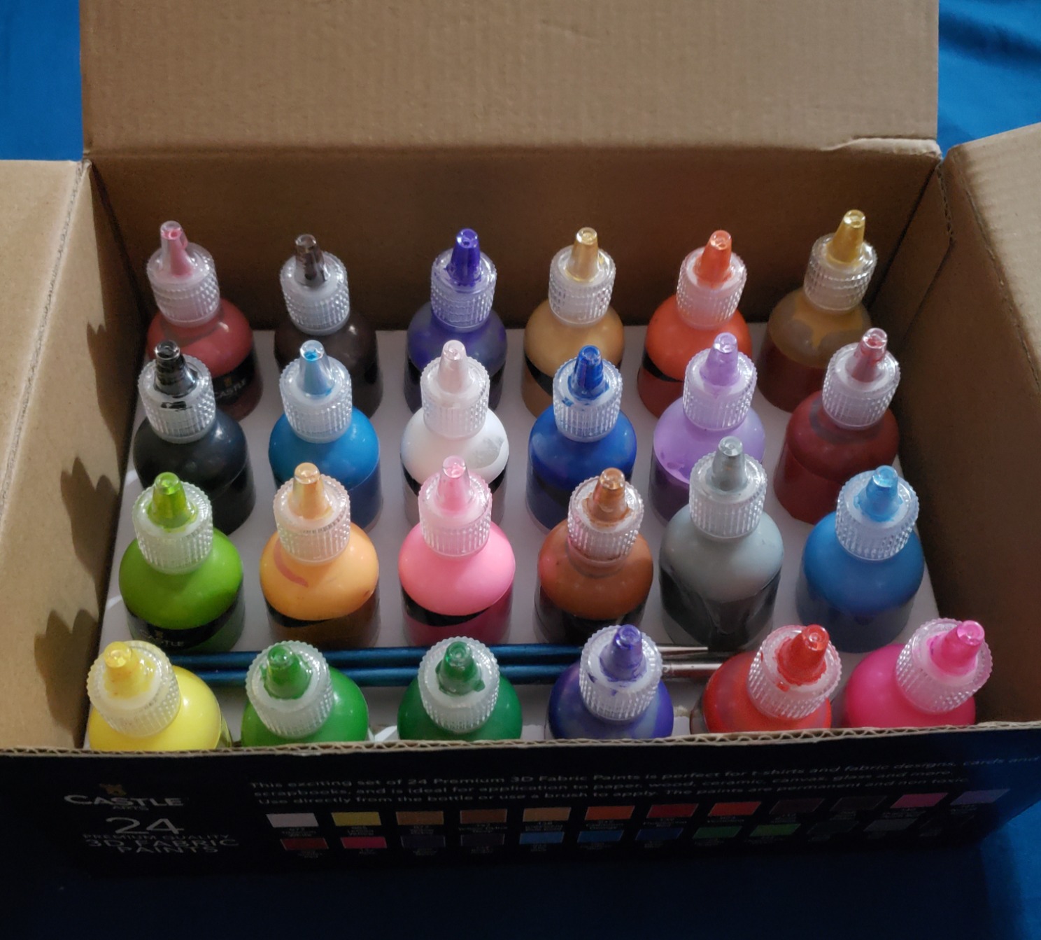 Castle Art Supplies 3D Fabric Paint Set | 24 Quality Vibrant Colors in 29ML Bottles | for Artists; For Crafters; For Fun | Clothing, Textile, Canvas, Glass, Wood, Shoes | in Strong Selection Box customer photo 2