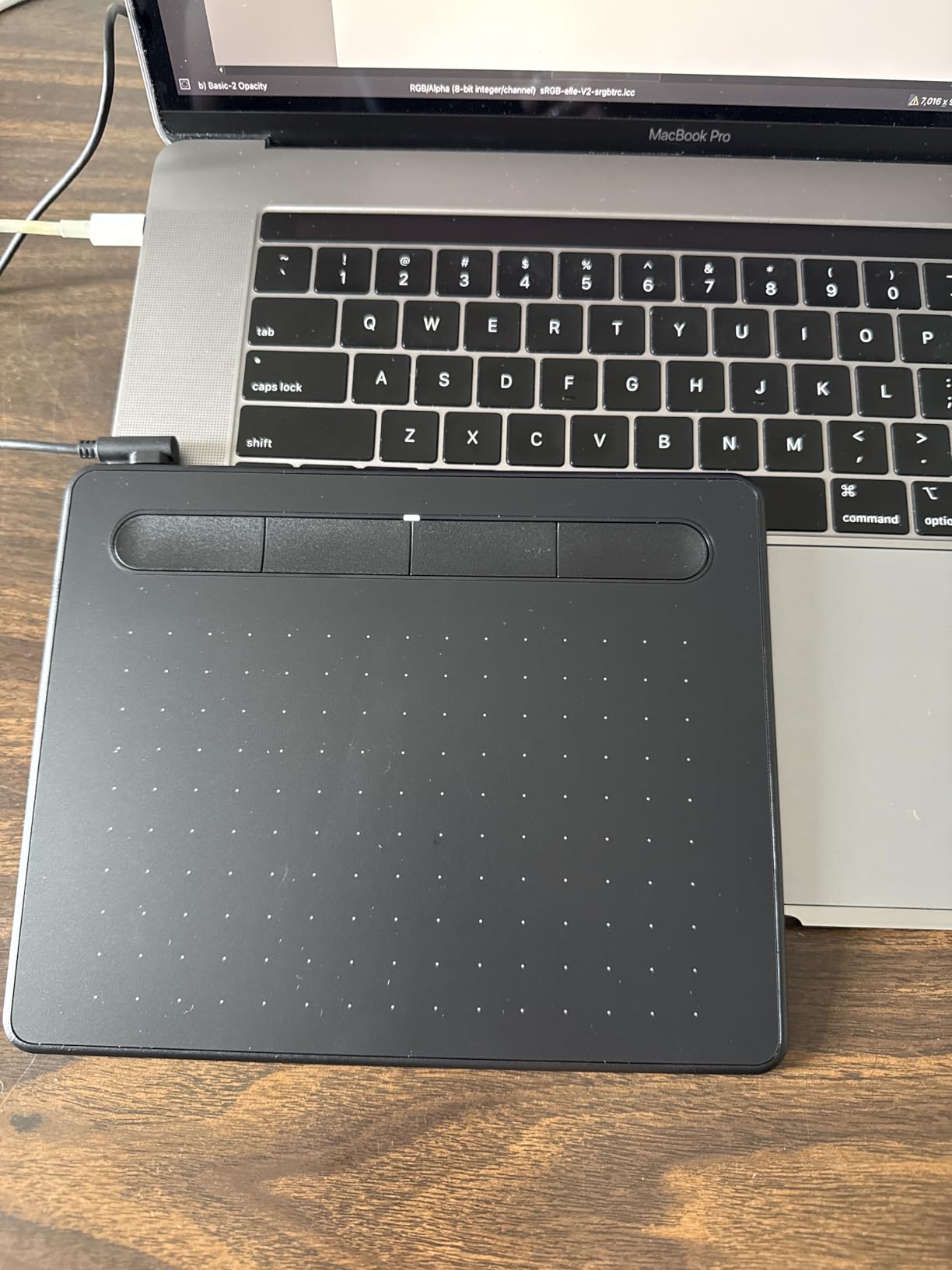 Wacom Intuos Small Graphics Drawing Tablet, Includes Training & Software; 4 Customizable ExpressKeys Compatible with Chromebook Mac Android & Windows, Black customer photo 1