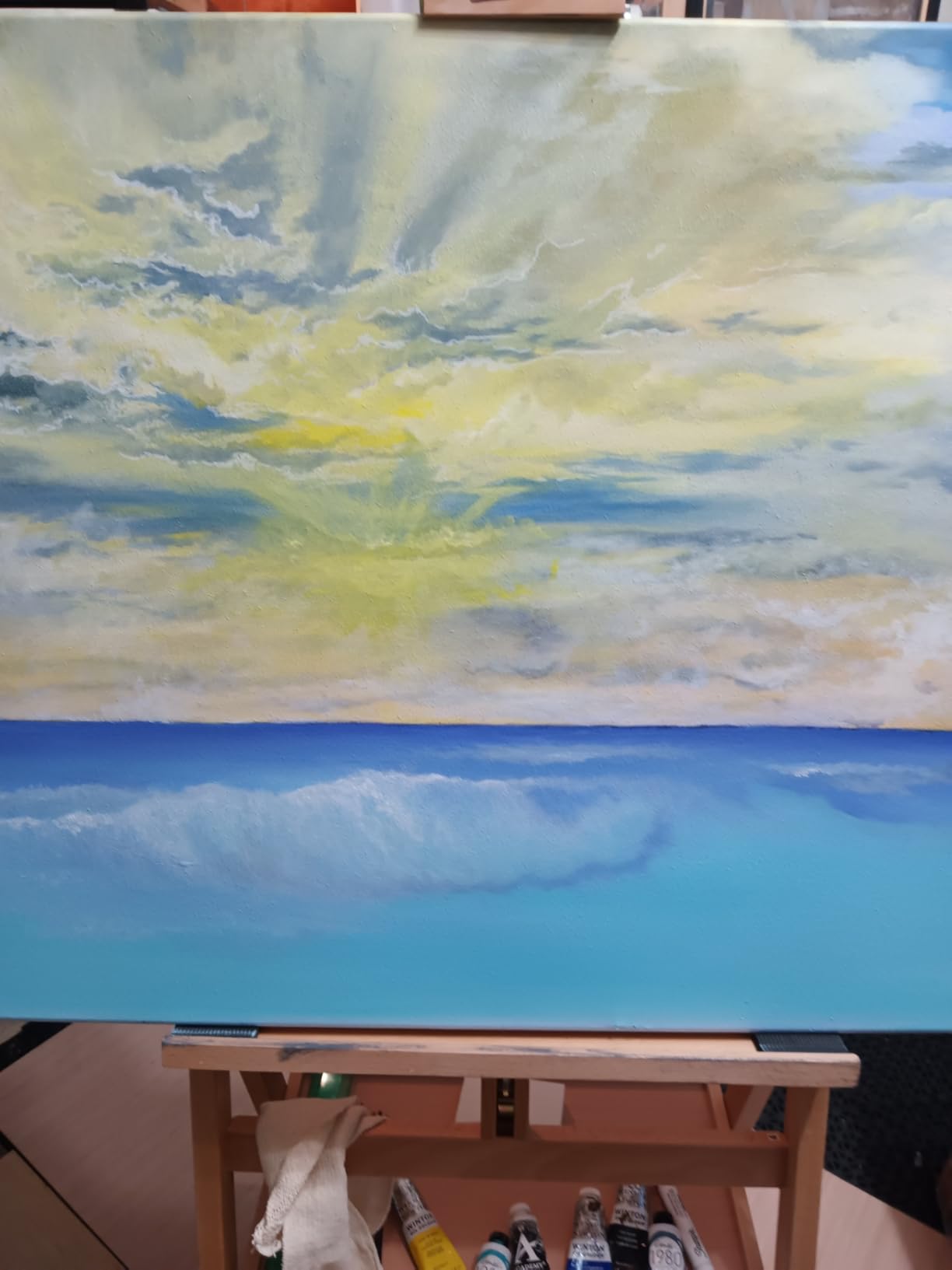 Mont Marte Signature Box Floor Easel customer photo 2