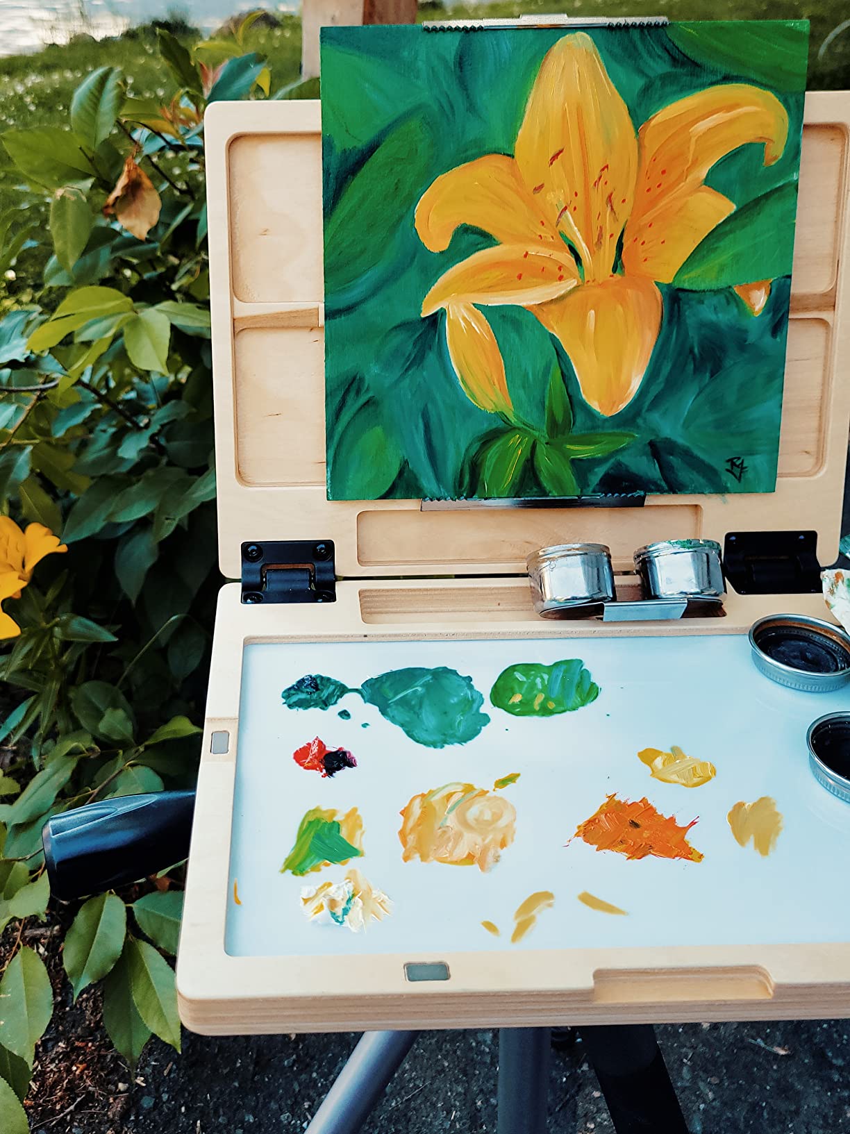 New Wave u.go Plein Air Anywhere Pochade Box, 8.4 x 11.25 x 1.25 Inches, Plein Air Easel, Painting Easel, Art Easel customer photo 1