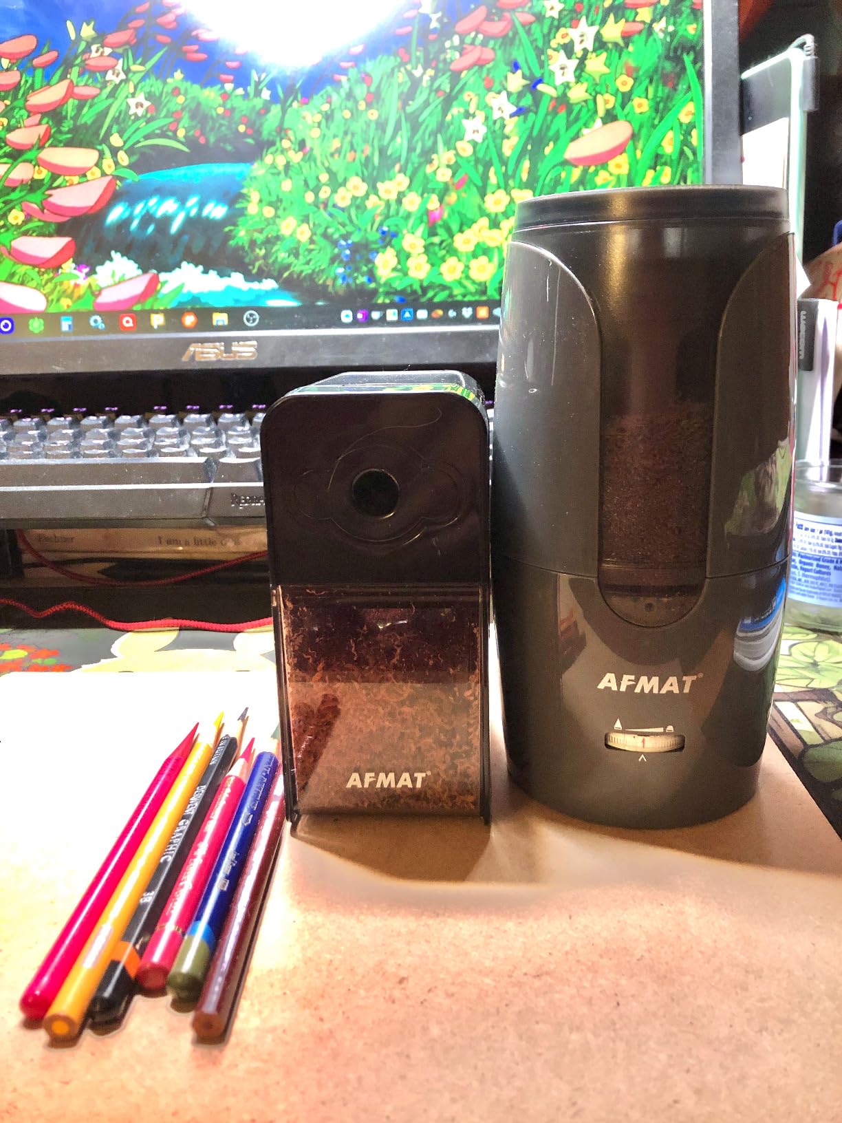 AFMAT Long Point Pencil Sharpener, 8-20mm Long Pencil Nibs, Self-Feed & Adjustable Pencil Sharpness, Artist Pencil Sharpener Manual for Charcoal/Art/Drawing/Sketching/Colored Pencils PS10 customer photo 1