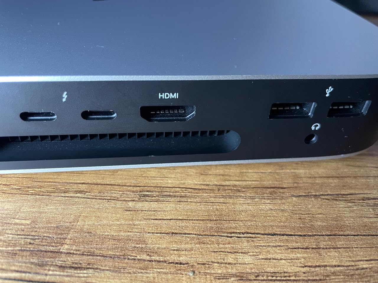 2020 Apple Mac Mini with Apple M1 Chip (8GB RAM, 512GB SSD Storage) - Silver (Renewed) customer photo 2