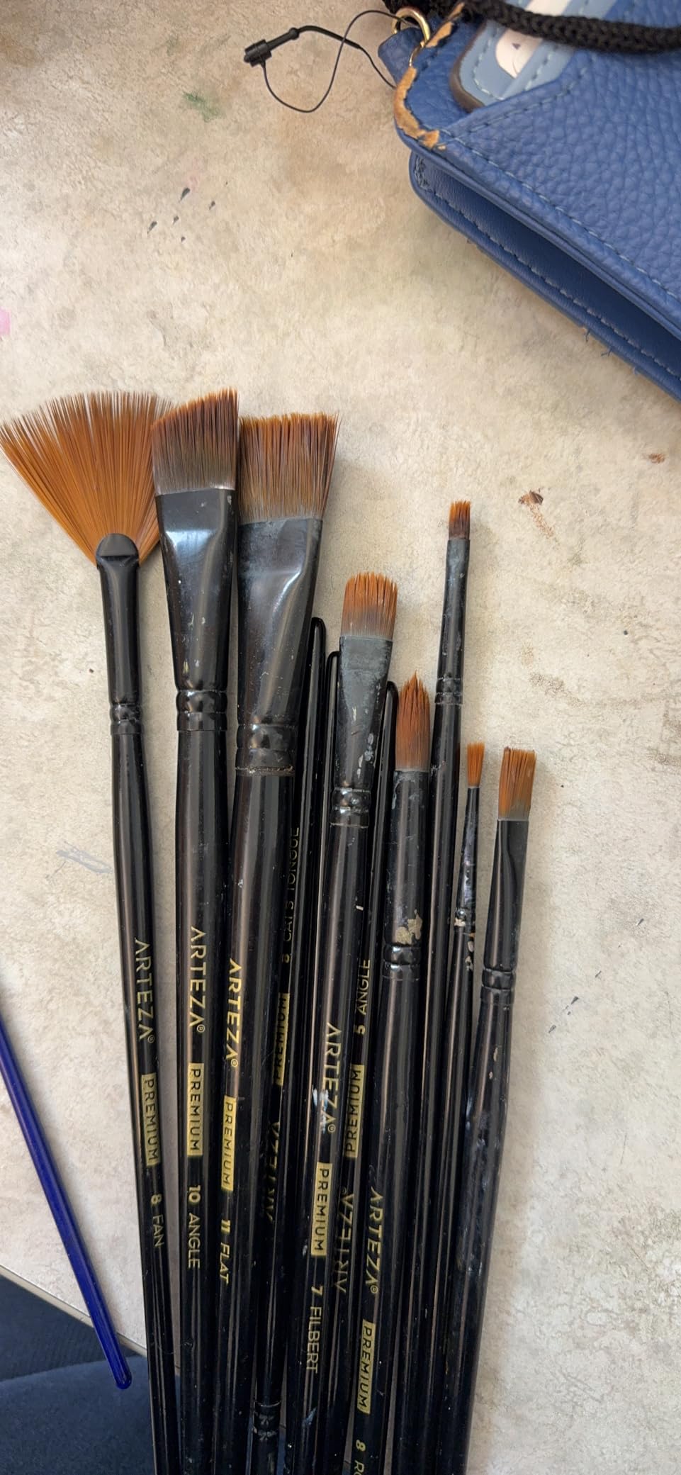 ARTEZA Paint Brushes Set of 12, Acrylic and Oil Paint Brushes with Synthetic Hair, Rust-Resistant Ferrules and Birch Wooden Handles for Canvas, Crafts, Blending, Layering, and Detail Work customer photo 2
