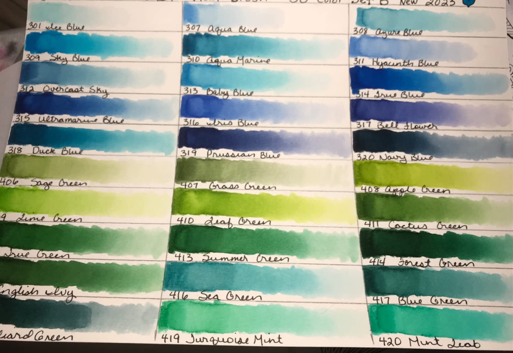 Kuretake ZIG Clean Color Real Brush, NEW 30 colors set B, Flexible Brush Tips, Watercolor Pens for Painting, Drawing, Calligraphy and Brush Lettering for Artists, Made in Japan customer photo 1