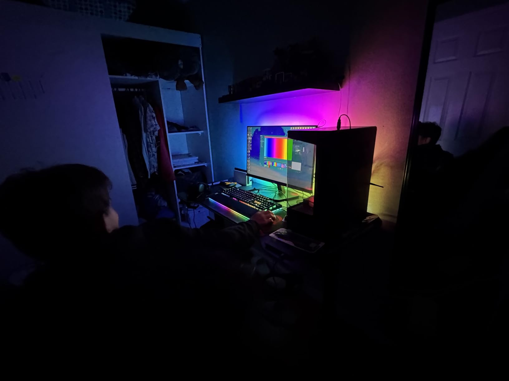 Govee Gaming Light for Monitor G1, RGBIC LED Backlight for 27-34 Inch PC, Smart LED Lights for Monitors with Color Matching, Adapts to Curved Monitors, Double Strip Light Beads with 123 Scene Modes customer photo 1