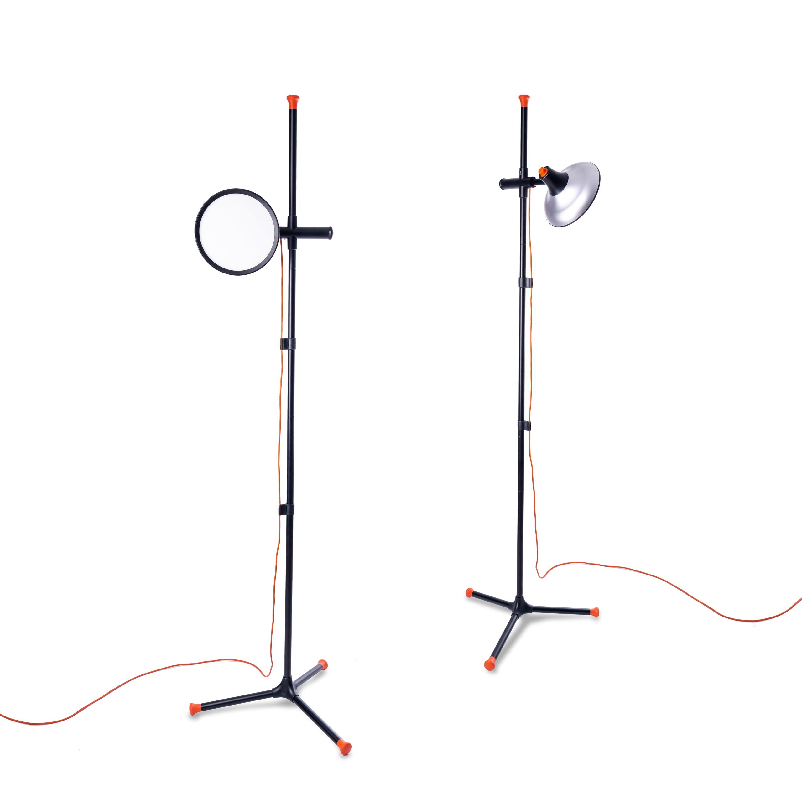 Daylight Artist Studio Lamp 2-6,000 Lux LED with 95+ CRI, 24cm Wide Shade customer photo 1