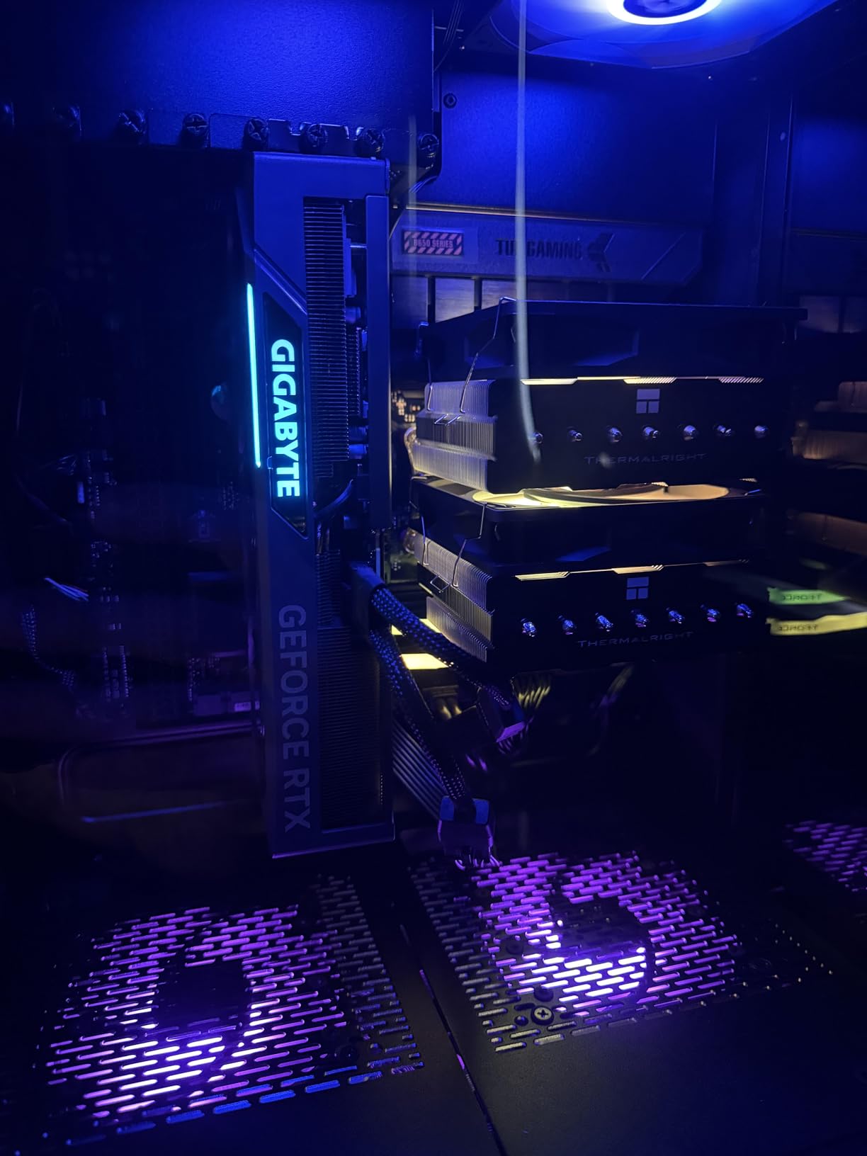 GIGABYTE GeForce RTX 4070 Ti Super Eagle OC 16G Graphics Card, 16GB 256-bit GDDR6X, WINDFORCE Cooling customer photo 2