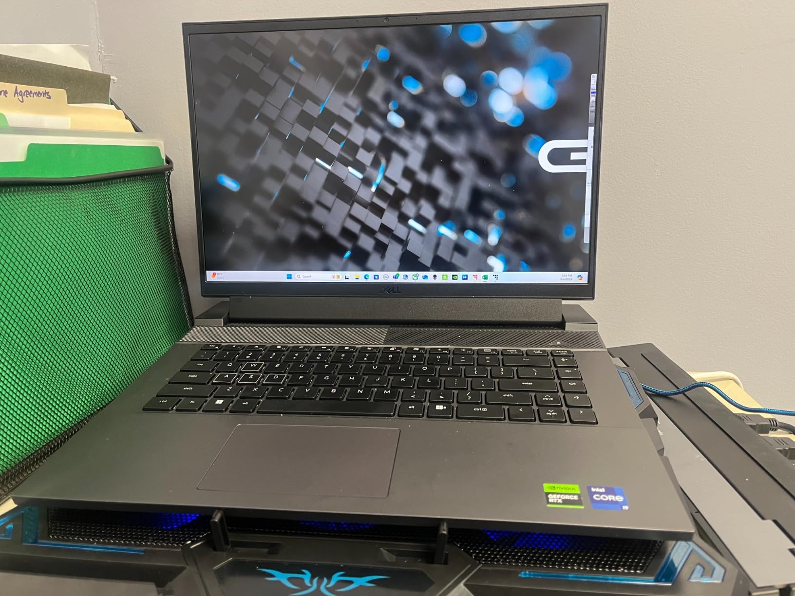Dell G16 7630 Gaming Laptop - 16-inch QHD+ 240Hz 3ms Display, Intel Core i9-13900HX, 16GB DDR5 RAM, 1TB SSD, NVIDIA GeForce RTX 4070 8GB GDDR6, Windows 11 Home, Onsite Service - Metallic Nightshade customer photo 1