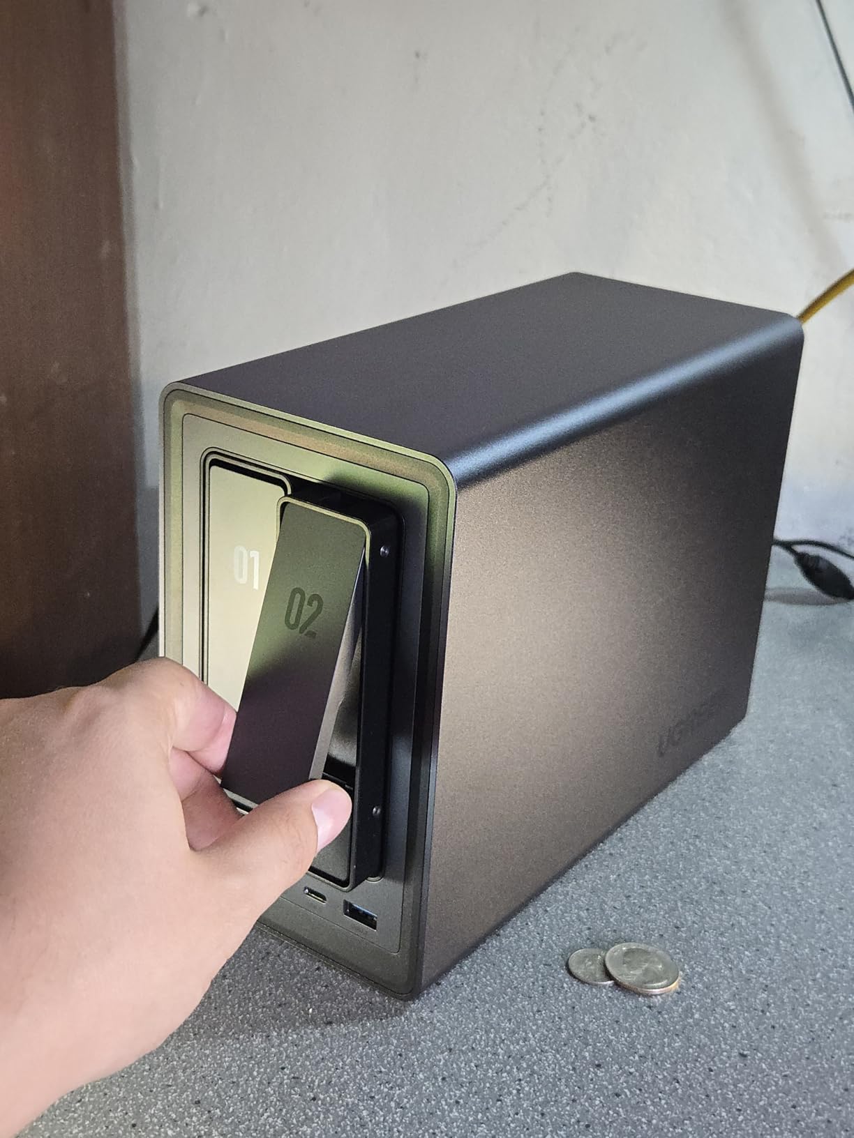UGREEN NAS DXP2800 2-Bay Desktop Network Attached Storage, Intel N100 Quad-Core CPU, 8GB DDR5 RAM, 2.5GbE, 2X M.2 NVMe Slots, 4K HDMI, Ideal for Content Creators and Enthusiasts (Diskless) customer photo 2