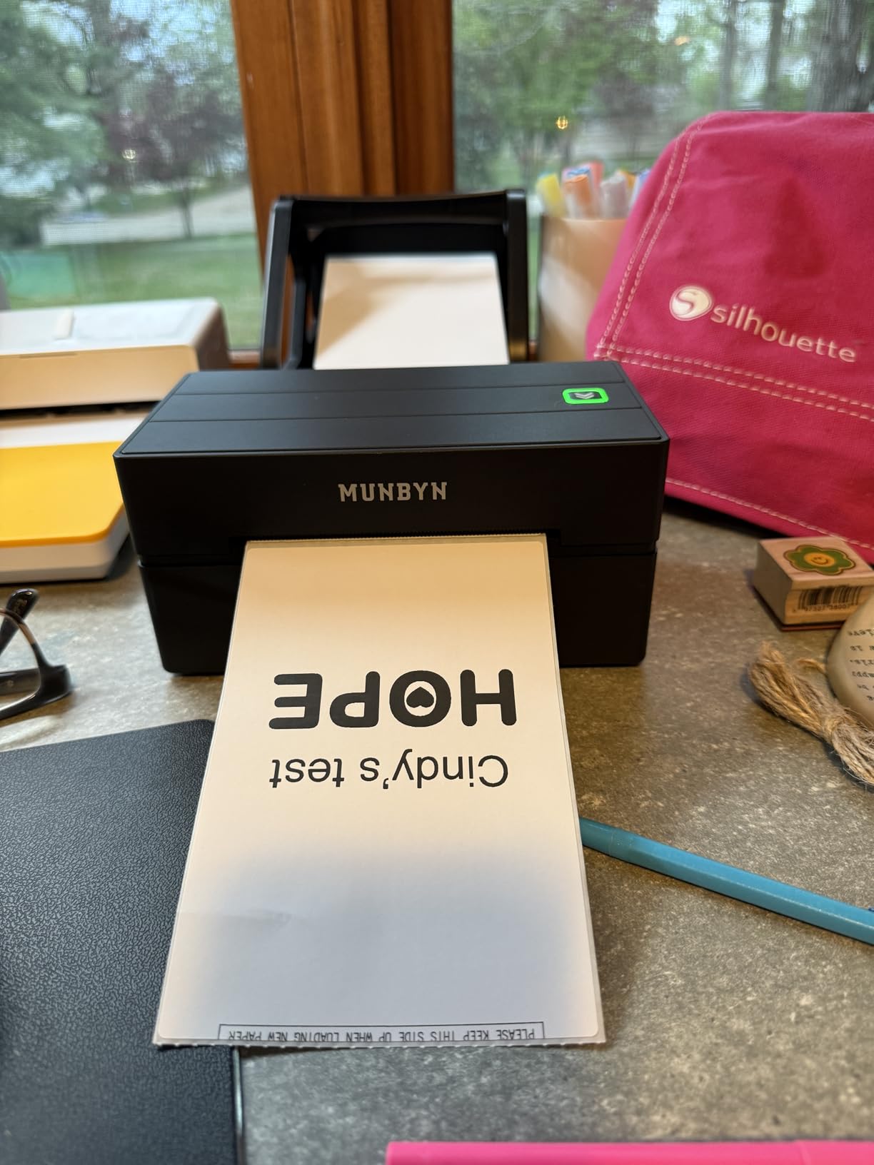 MUNBYN Bluetooth Thermal Label Printer, 130B Wireless 4x6 Shipping Label Printer for Shipping Packages Small Business Office or Home, Compatible with iPhone Android iPad Windows macOS Chrome customer photo 2