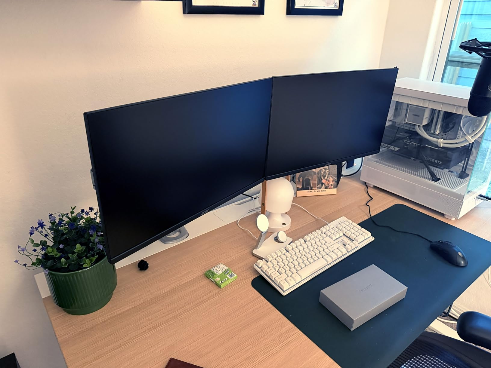Acer 27 Inch Monitor- KB272 FHD IPS (1920 x 1080) Display, Up to 120Hz, 99% sRGB, Adaptive-Sync, HDMI & VGA Ports customer photo 2