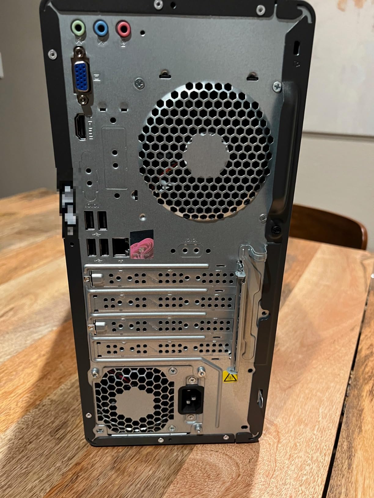 HP Envy Desktop PC, Intel Core i7-14700, 32 GB RAM, 1 TB SSD, UHD Graphics 770, Windows 11 Pro, TE01-5002 (2024) customer photo 2