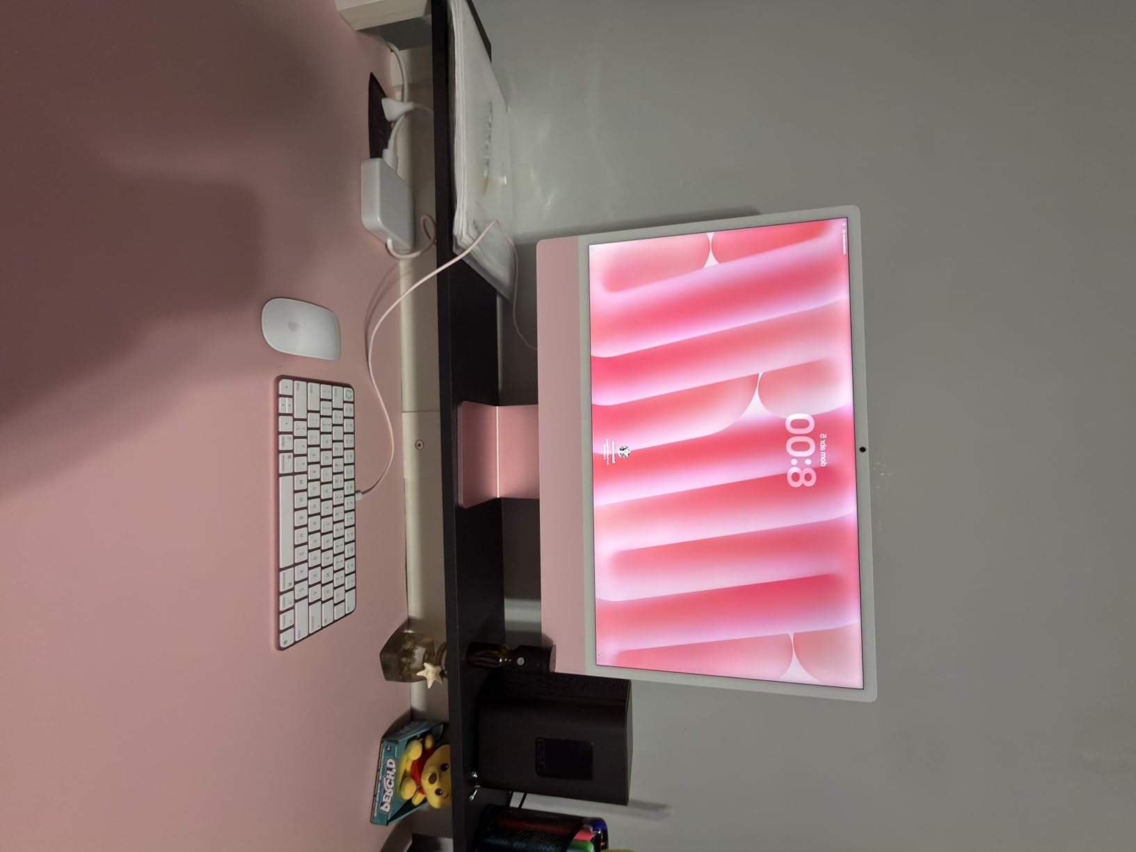 Apple 2024 iMac All-in-One Desktop Computer with M4 chip with 10-core CPU and 10-core GPU: Built for Apple Intelligence, 24-inch Retina Display, 24GB Unified Memory, 512GB SSD Storage; Blue customer photo 1