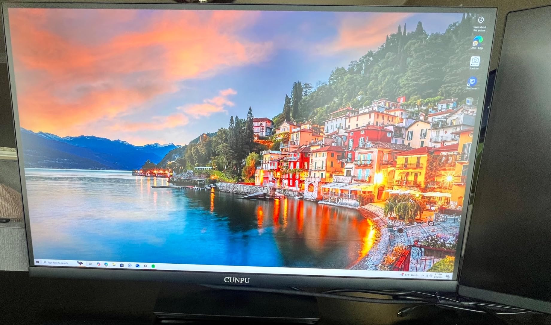 LG 27UP850K-W 27-inch Ultrafine 4K UHD (3840 x 2160) IPS Computer Monitor, DisplayHDR 400, USB Type-C 90W PD customer photo 1