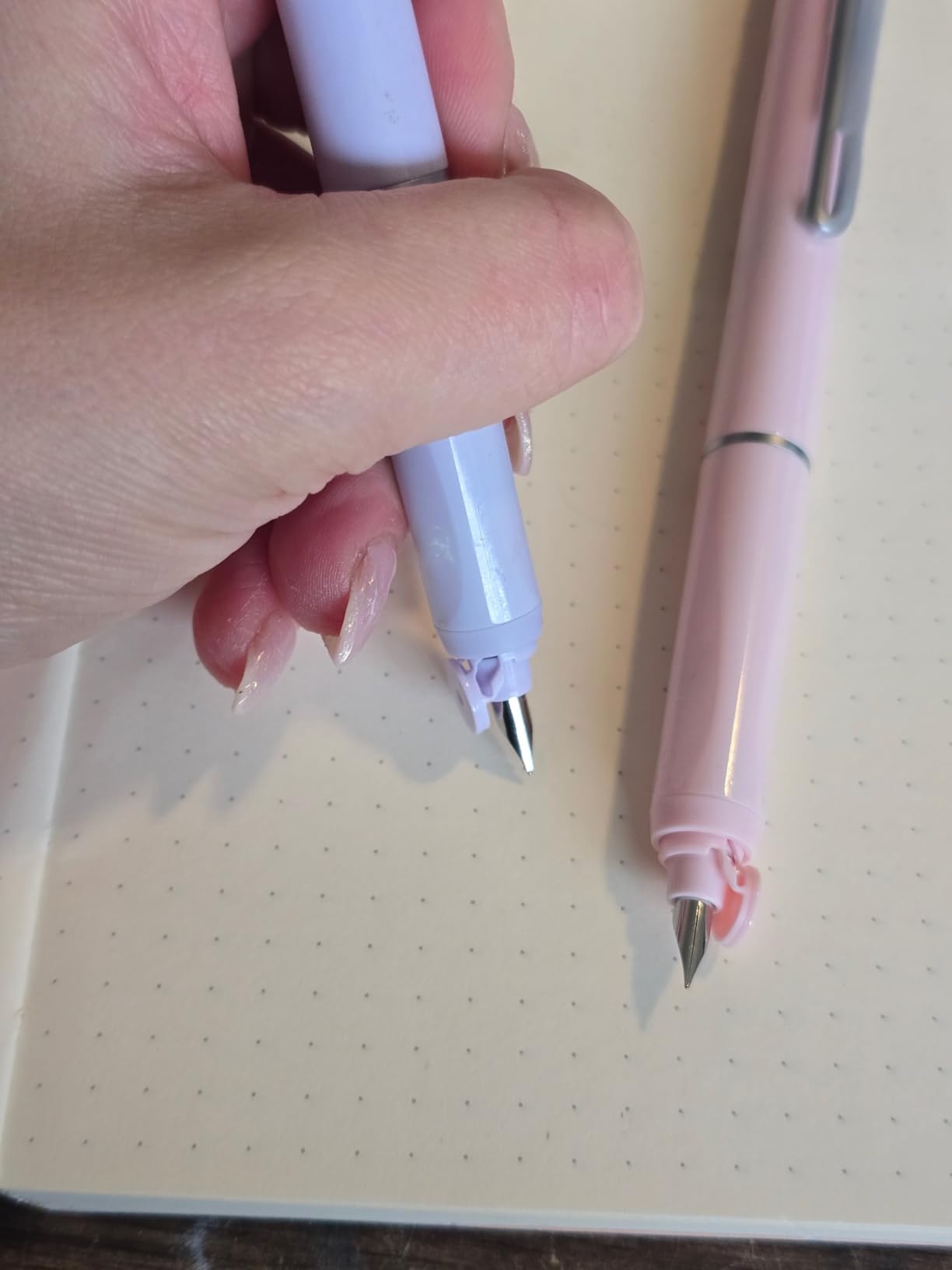 WRITECH Left Handed Fountain Pen: Fine Nib Retractable Style Black Ink Set Includes 5 Ink Cartridges Smooth Writing for Calligraphy Journaling Office Gift customer photo 2