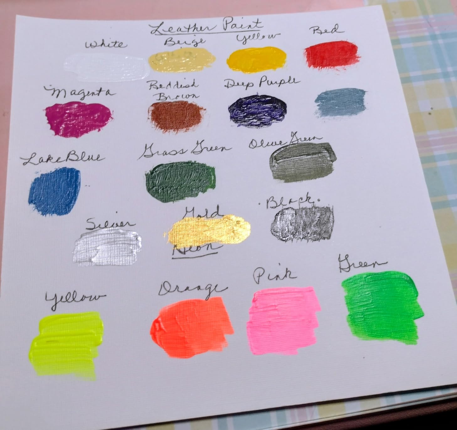 Acrylic Leather Paint Set, 18 Colors Acrylic Leather Dye Kit with Deglazer and Finisher, Sneaker Paints for Shoes, Bags, Couches, Sofa, Jackets, and DIY Crafts customer photo 2