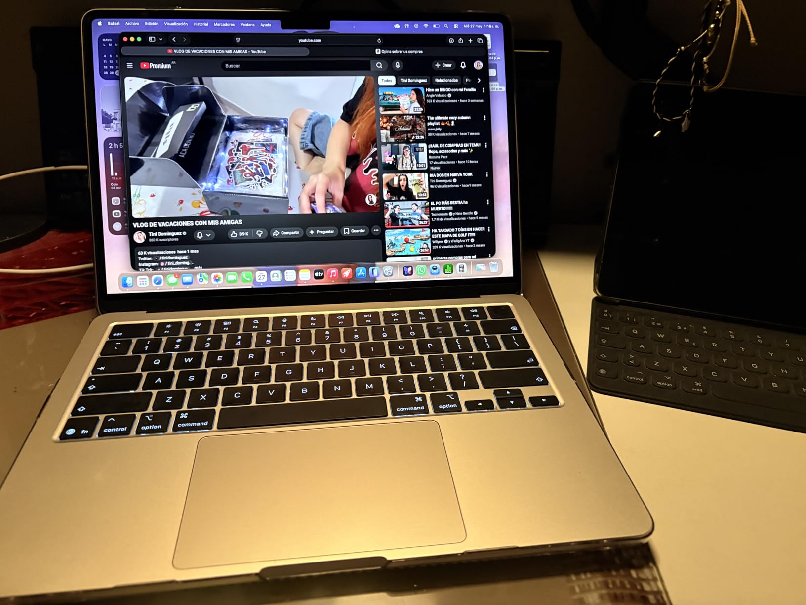 Apple 2026 MacBook Air 13-inch Laptop with M5 chip, 13.6-inch Liquid Retina Display, 16GB Unified Memory, 512GB SSD, 12MP Center Stage Camera, Touch ID, Wi-Fi 7, Silver customer photo 1
