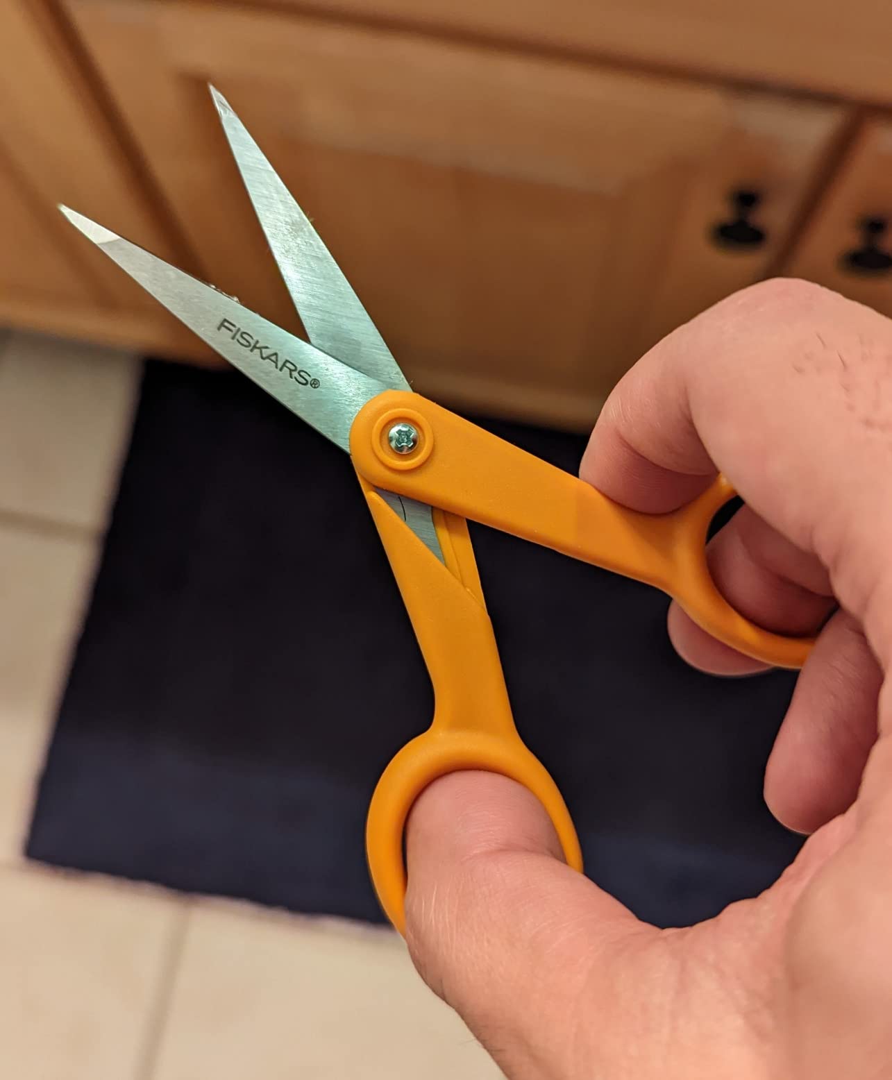 Fiskars Premier No. 5 Micro-Tip Orange-Handled Fabric Scissors, Double Loop Handle, Sewing and Craft Scissors customer photo 1
