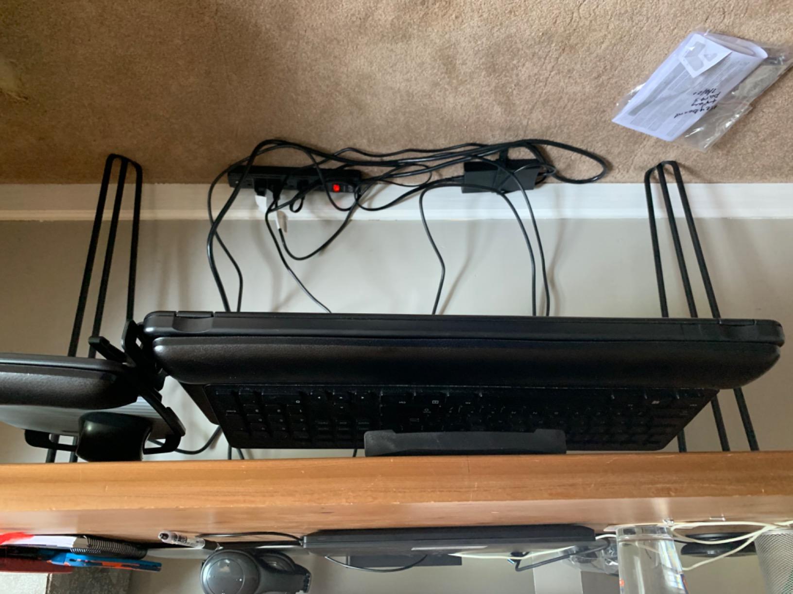3M Keyboard Tray with Adjustable Keyboard and Mouse Platforms, Turn Knob to Adjust Height and Tilt, Swivels and Stores Under Desk, Gel Wrist Rest and Precise Mouse Pad, 17.75
