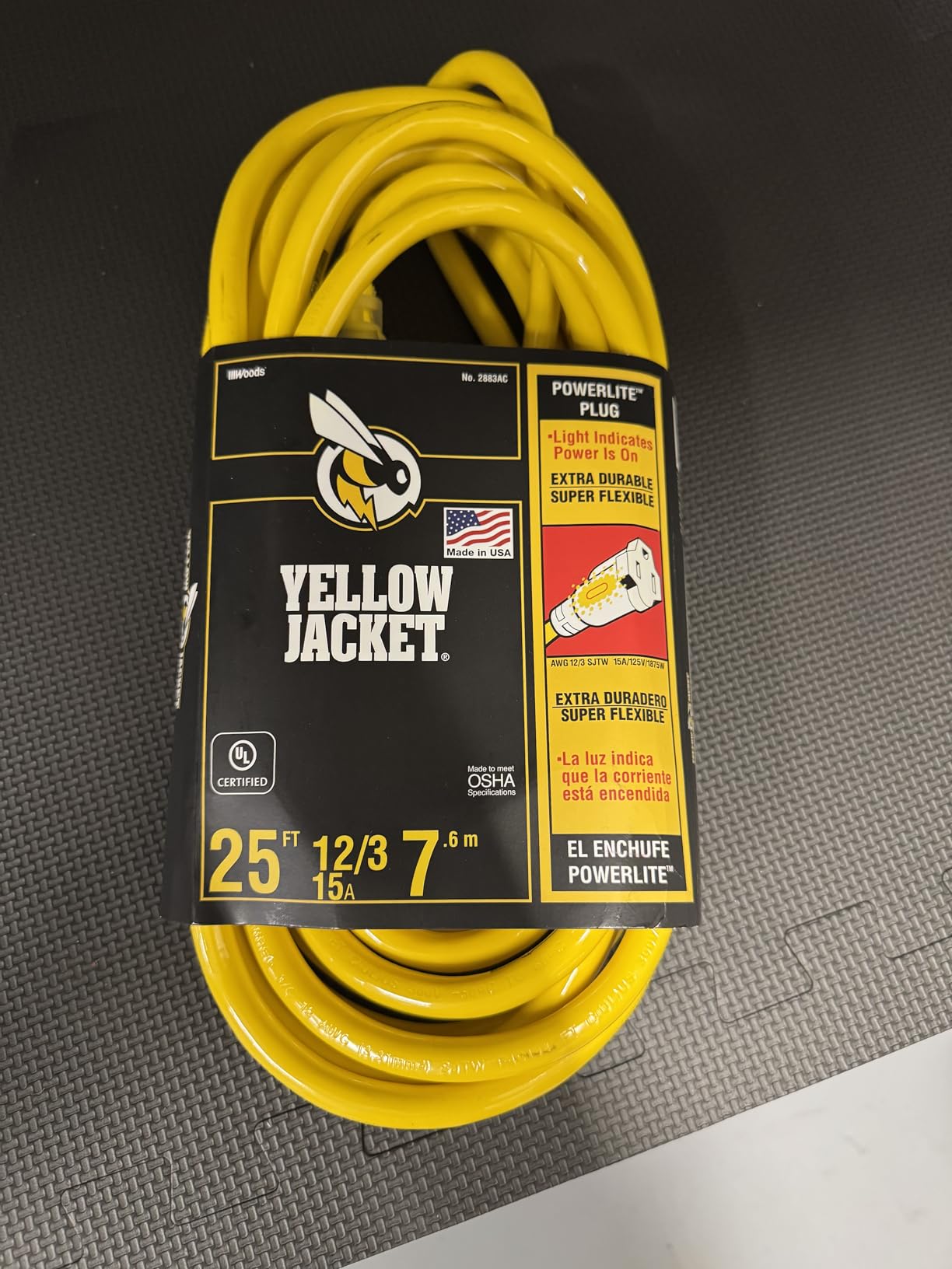 Southwire Yellow Jacket Heavy Duty Extension Cord - Reliable Outdoor Power for Tools & Equipment - Lighted End with Weather Resistant SJTW Jacket - 25 Foot customer photo 1