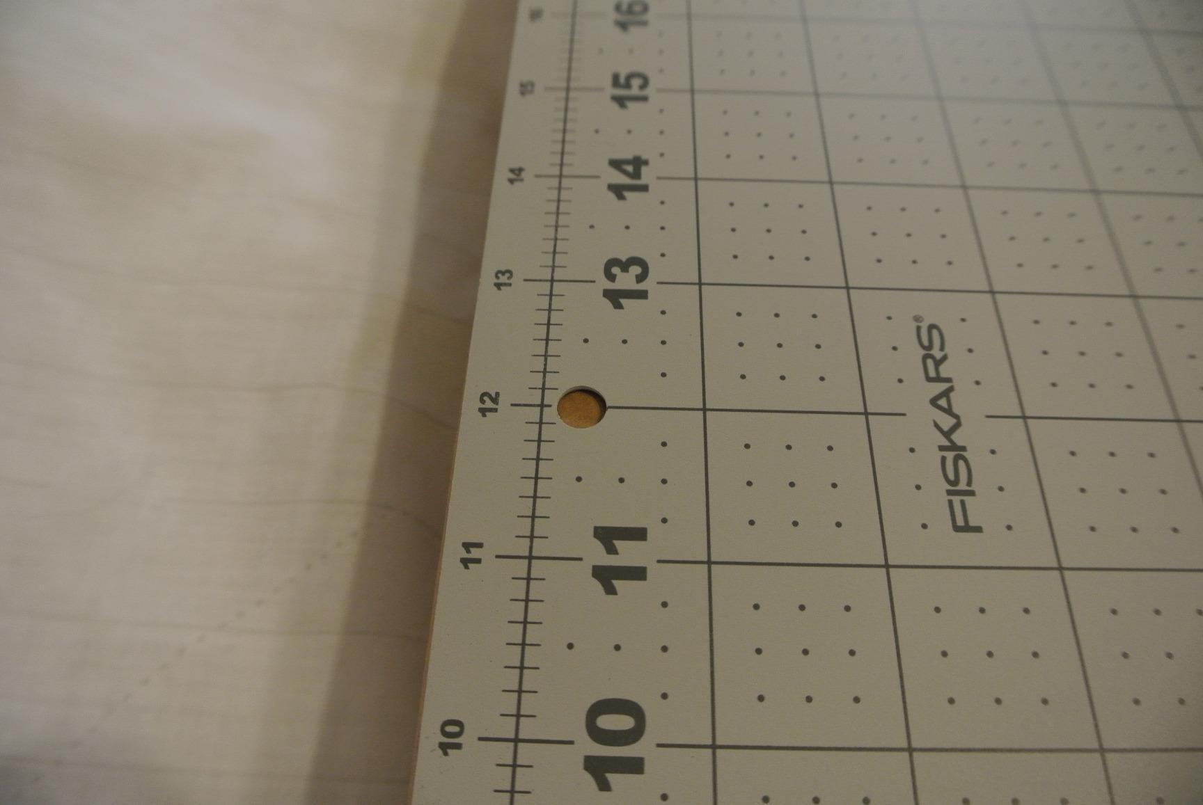 Fiskars Self Healing Cutting Mat for Quilting, Arts and Crafts, 24