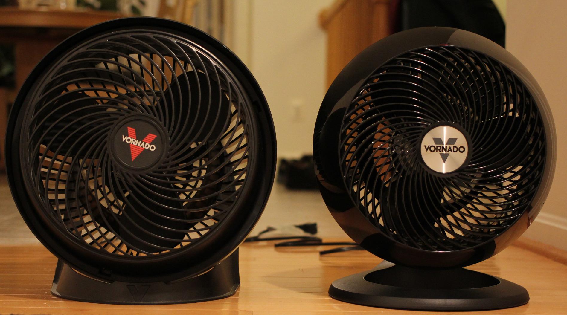Vornado 660 Large Air Circulator Fan, 4-Speed, Whole Room Electric Fan with 90-Degree Tilt, Chrome Glide Bar, Quiet Cooling for Bedroom, Office, Dorm Room, Black customer photo 2