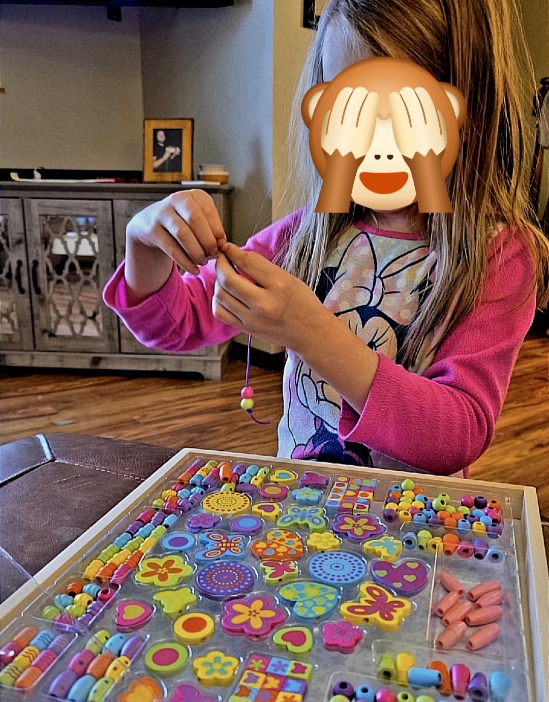 Melissa & Doug Created by Me! Bead Bouquet Deluxe Wooden Bead Set with 220+ Beads for Jewelry-Making Kits for Kids 4+ - FSC Certified customer photo 2