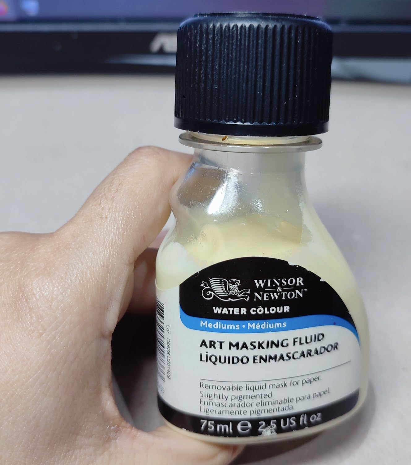 Winsor & Newton Watercolor Medium, Art Masking Fluid, 75ml (2.5-oz) bottle customer photo 2