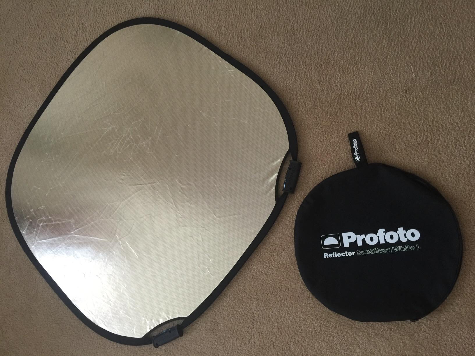 Profoto Collapsible Reflector Sunsilver/White - 47 Inch 100963 customer photo 2