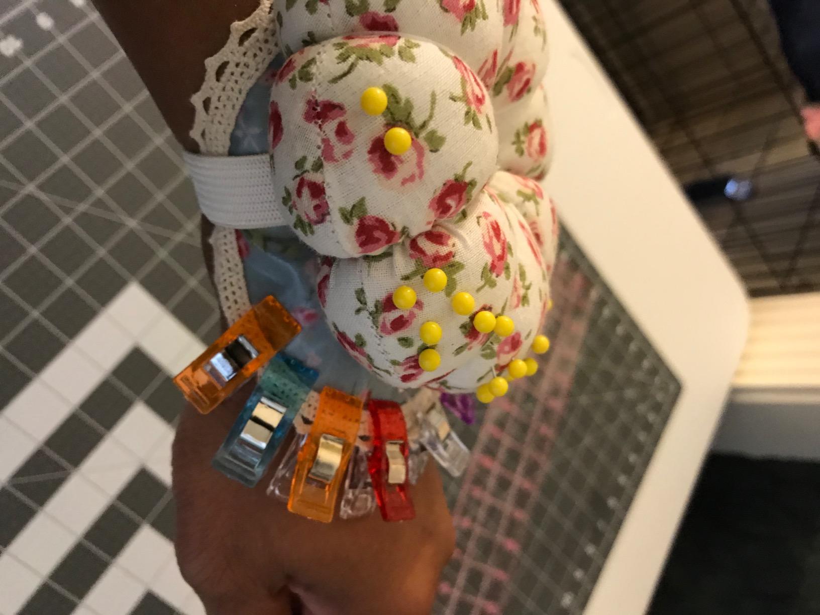 NEOVIVA Pincushions for Sewing with Wristband, Cute Wrist Pin Cushion for Daily Needlework, Style Pumpkin, Pack of 2, Polka Dot Red customer photo 1