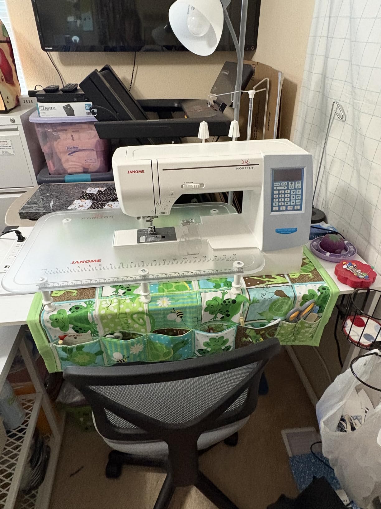 Janome Memory Craft Horizon 8200QCP Special Edition With Exclusive Bundle customer photo 1