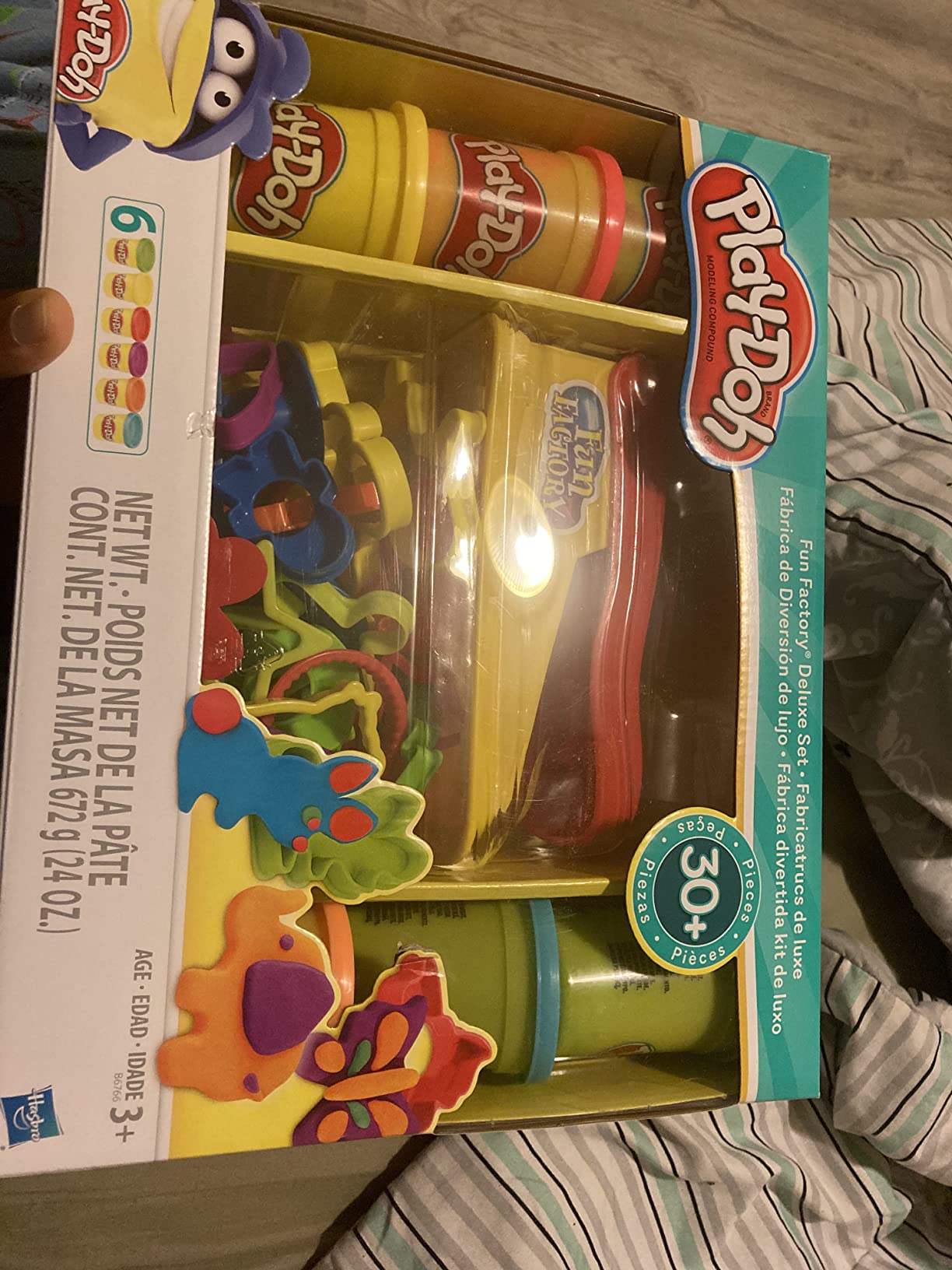 Play-Doh Fun Factory Deluxe Set, 31 Tools & 6 Cans, Back to School Gifts & Prizes, Kids Arts & Crafts, Preschool Toys, Ages 3+ (Amazon Exclusive) customer photo 1