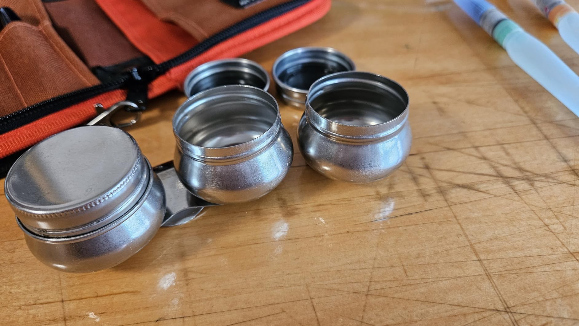 MyLifeUNIT Large Mouth Double Dipper Palette Cup | 304 Stainless Steel, Wide Mouth, Dual Sealed Lids, Leak-Resistant Silicone Gasket, Wide Metal Clip, Clamps onto Palette Edge customer photo 1