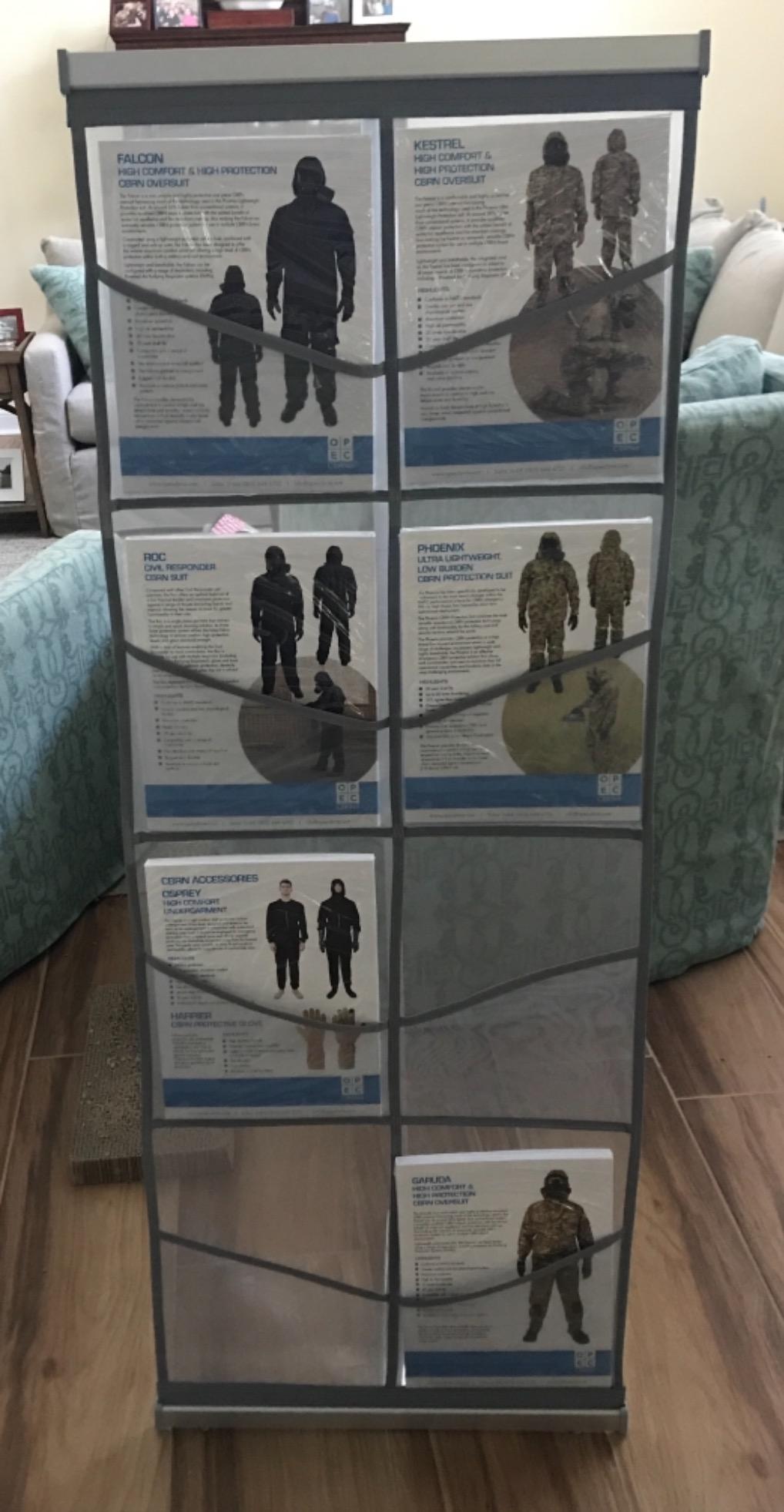 Vispronet Mesh Brochure Holder - 1.7ft x 4.5ft Portable Literature Stand with 8 Pockets & Carrying Bag, Collapsible Literature Rack For Businesses, Standing Brochure Holder, Trade Show Supplies customer photo 1